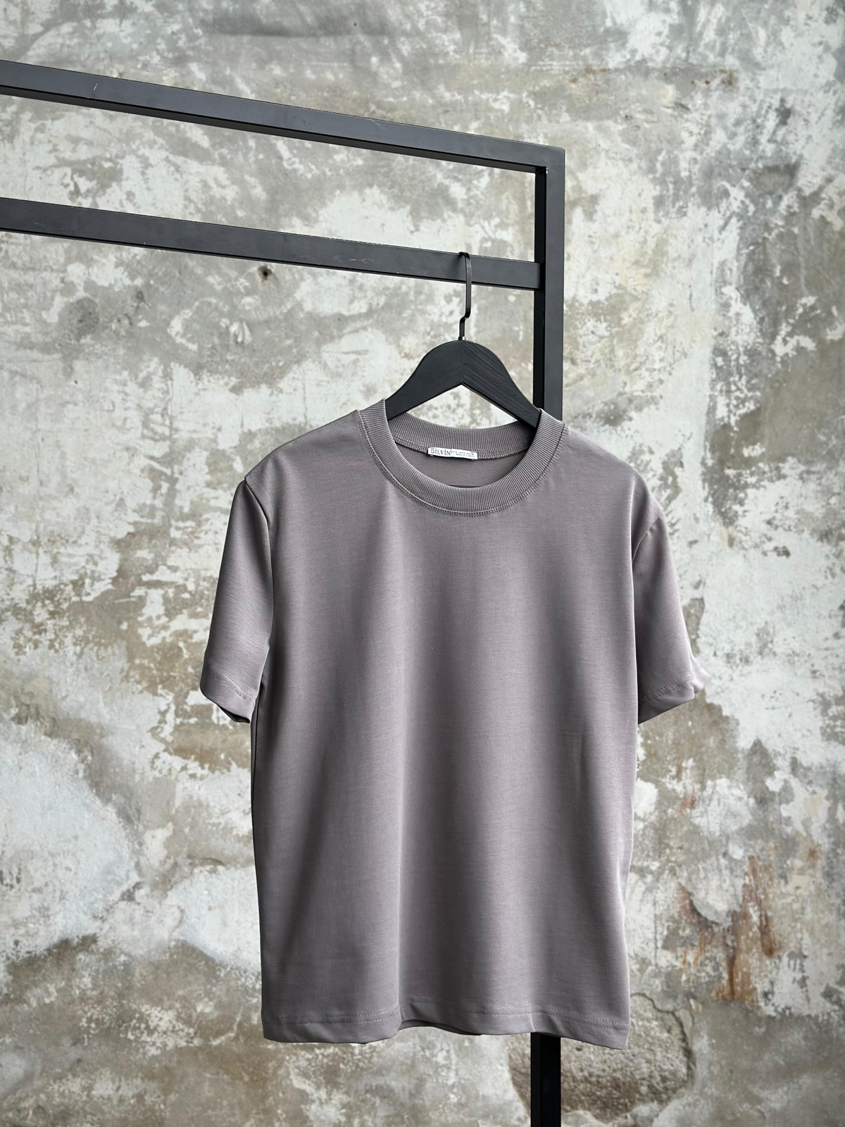 Bisiklet Yaka Oversize Tişört (Siyah/Gri)
