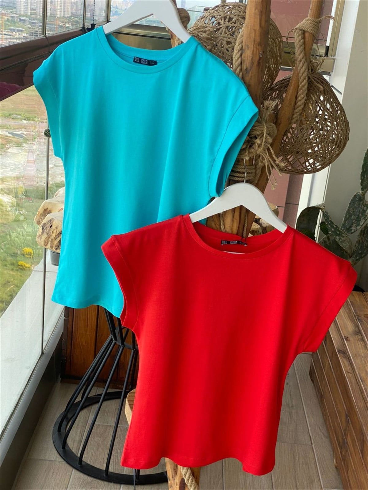 Bisiklet Yaka Penye Tshirt (Kırmızı & Turkuaz )