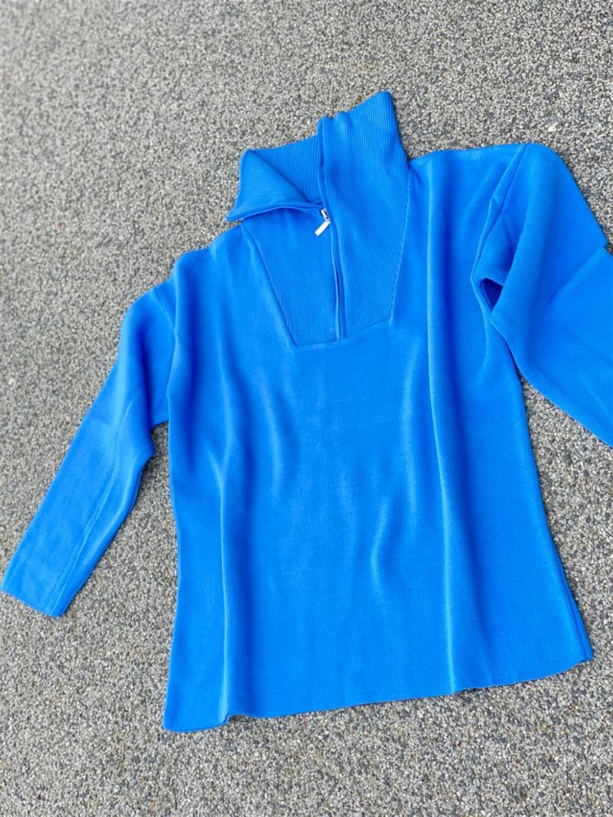 Boğazdan Fermuarlı Çelik Örgülü Oversize Kazak (Saks)
