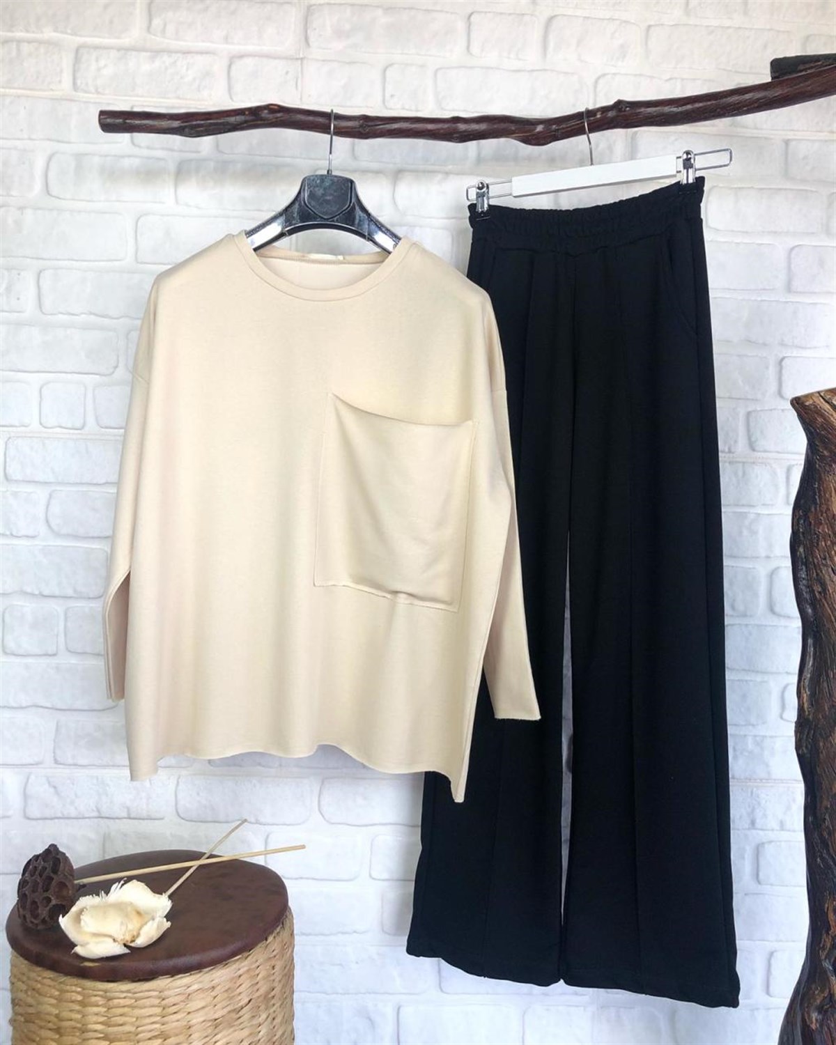 büyük cepli salaş sweatshirt (ekru)