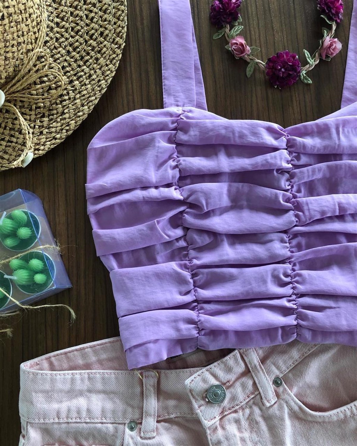 Büzgülü Sırtı Lastikli Crep Kumaş Crop Bluz (LİLA)