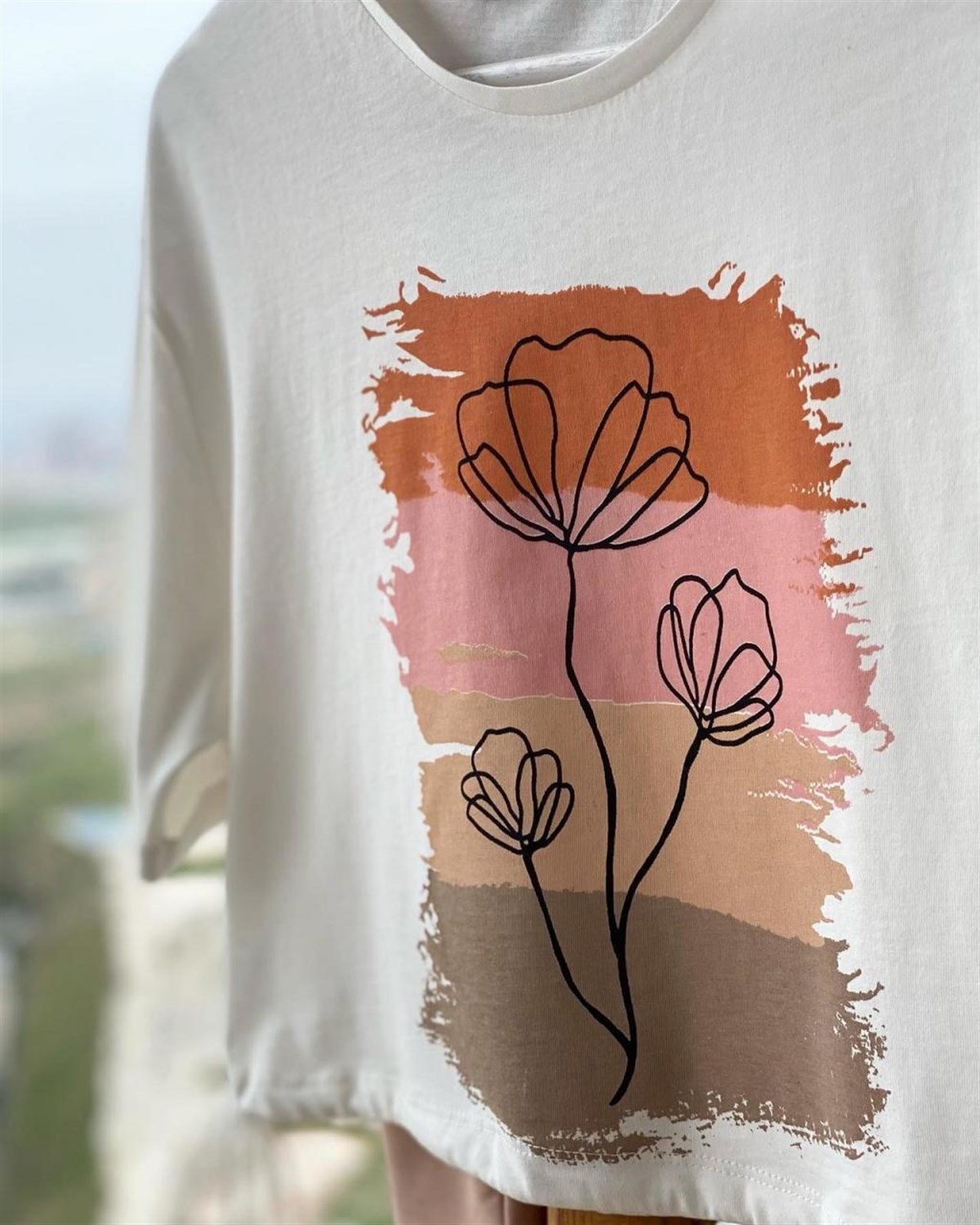 Çiçek Baskılı Altı Büzgülü Tshirt