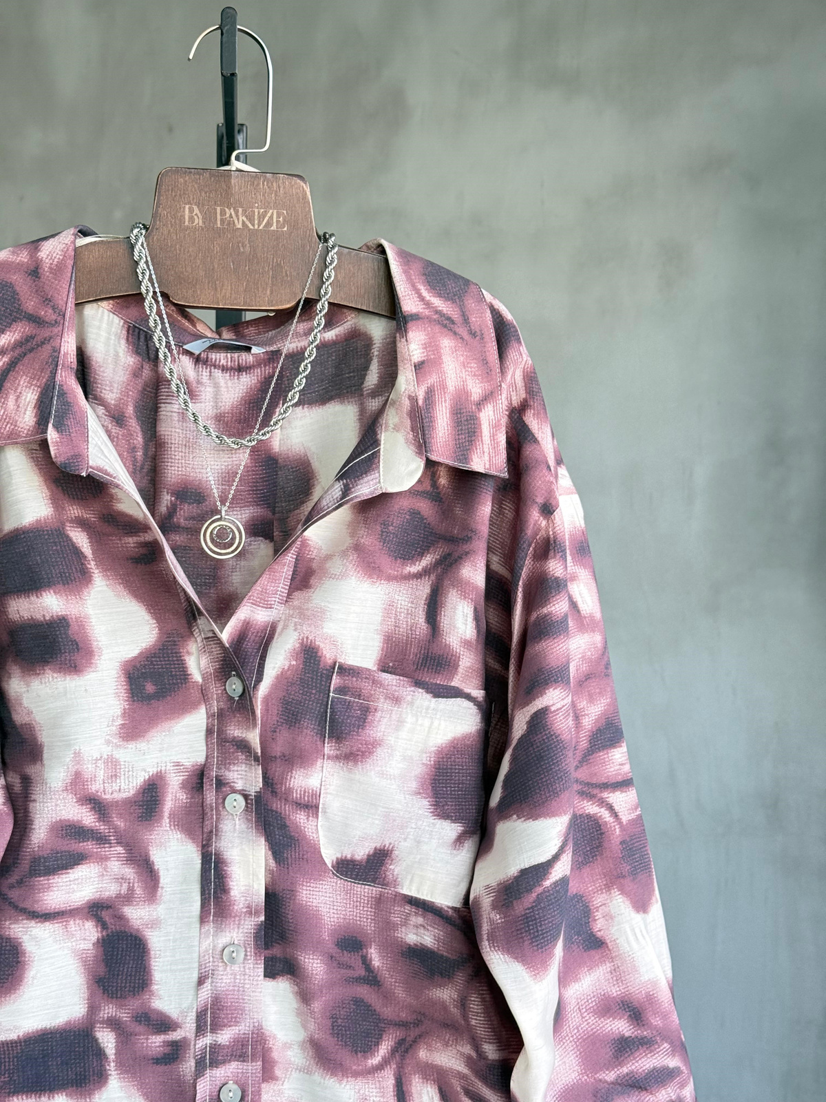 Çiçek Desenli Düşük Omuzlu Oversize Gömlek (Bordo)