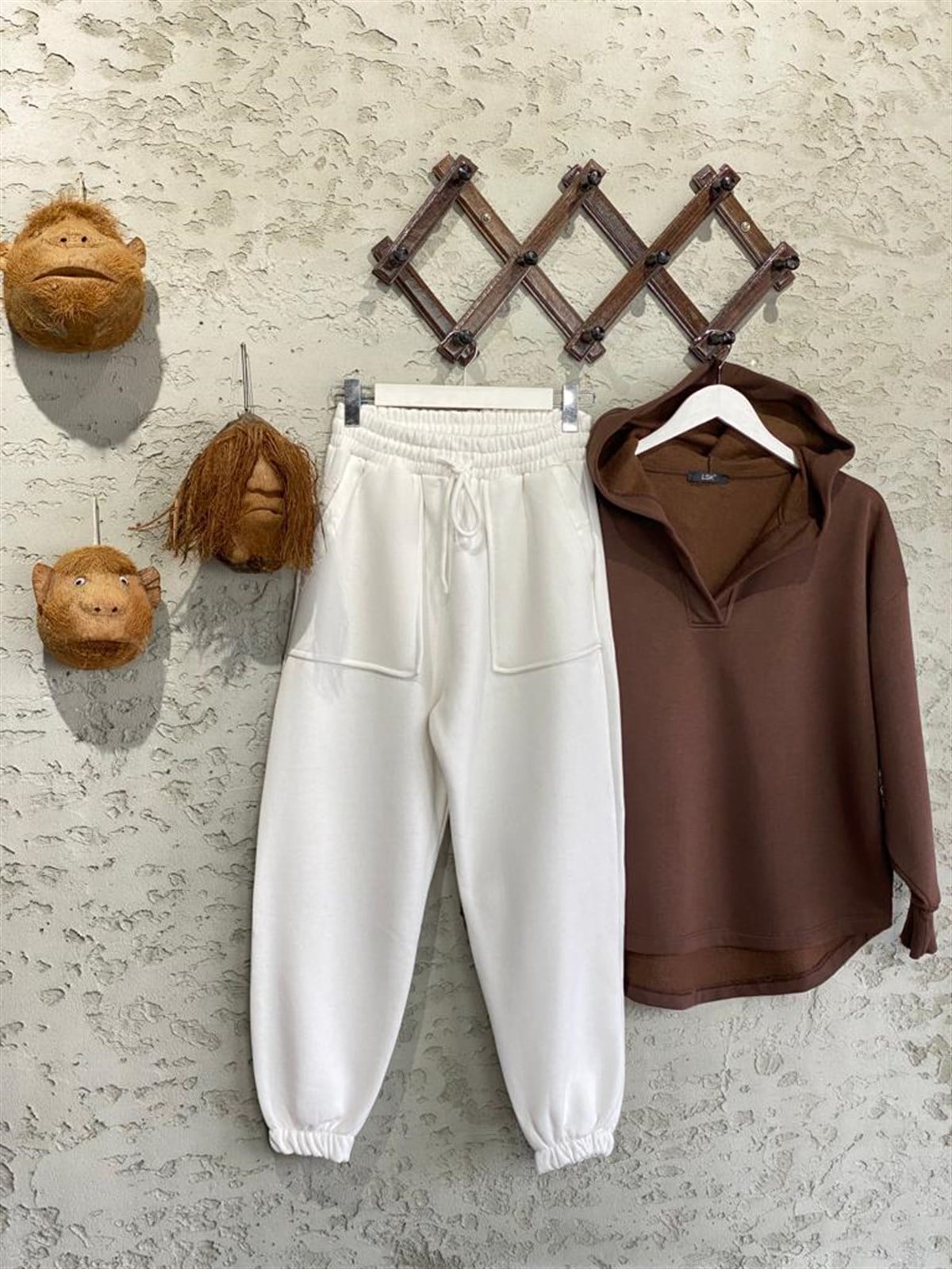 Çift Cepli Şerit Detaylı Jogger Pantolon (Ekru)