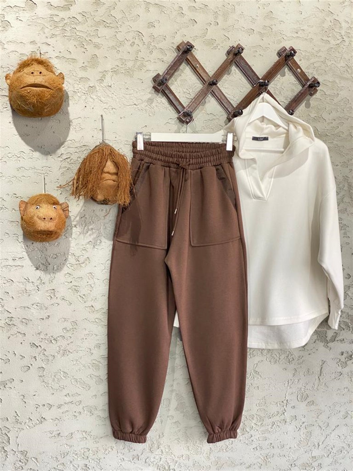 Çift Cepli Şerit Detaylı Jogger Pantolon (Kahve)