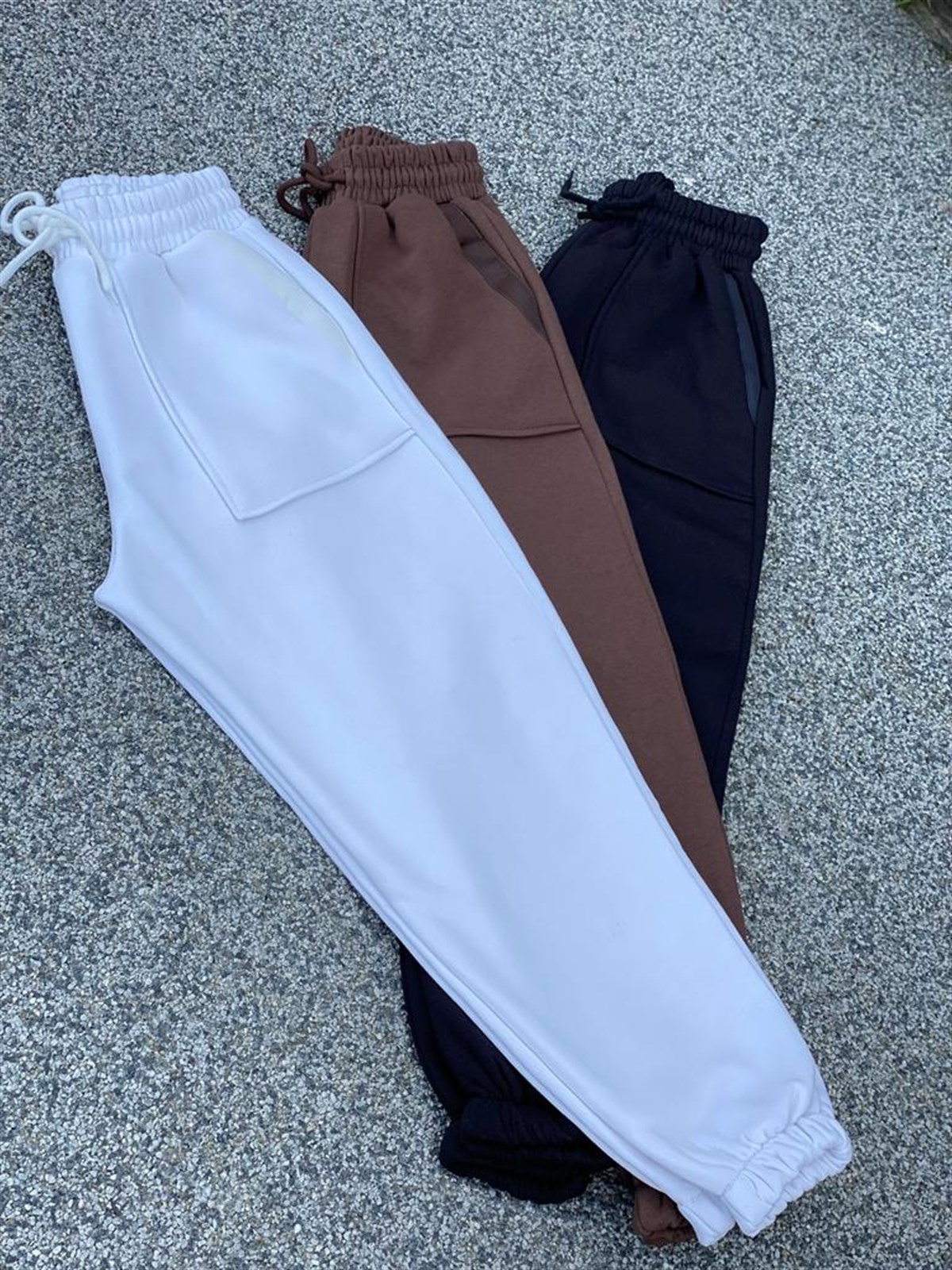 Çift Cepli Şerit Detaylı Jogger Pantolon (Siyah)