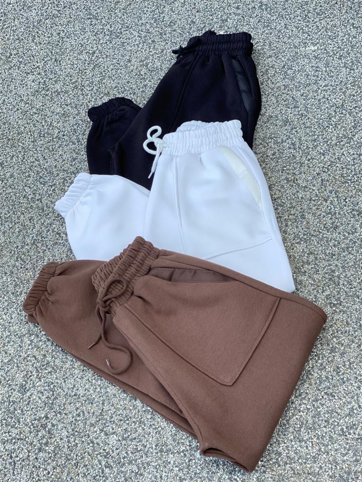 Çift Cepli Şerit Detaylı Jogger Pantolon (Siyah)