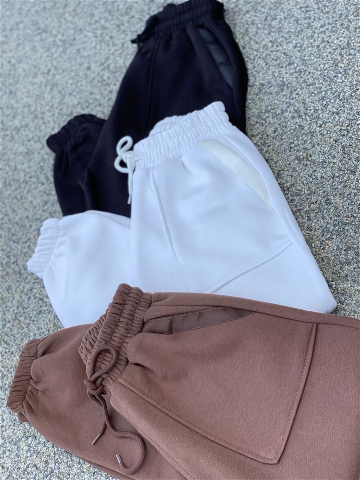 Çift Cepli Şerit Detaylı Jogger Pantolon (Siyah)