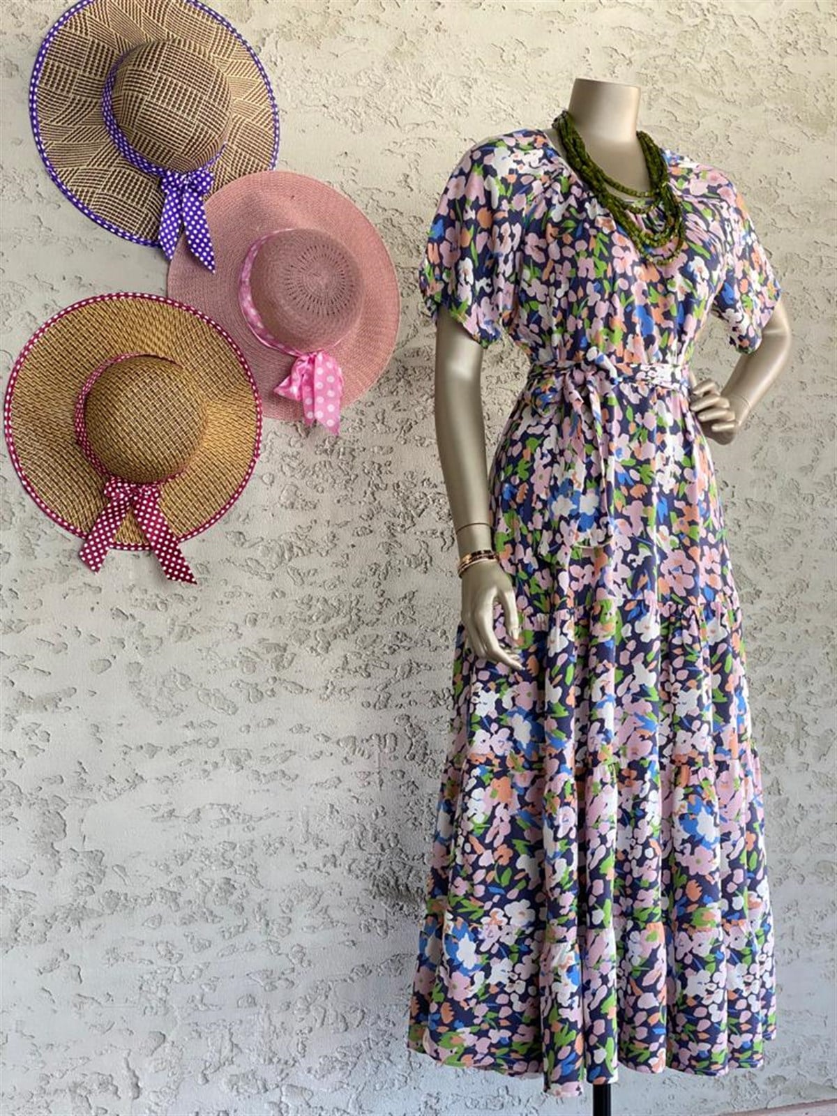 Çıtır Çiçek Desenli Kuşaklı Midi Boy Elbise