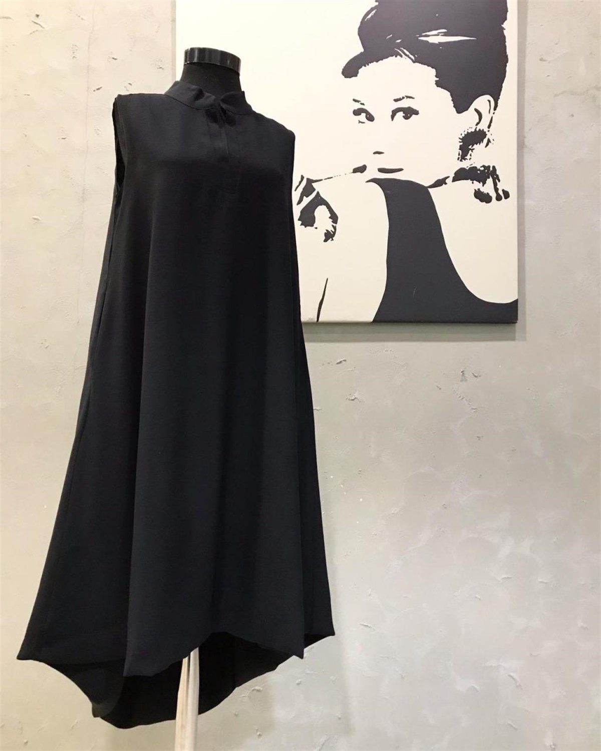 Coton Kumaş Komple Astarlı Salaş Model Elbise (SİYAH)