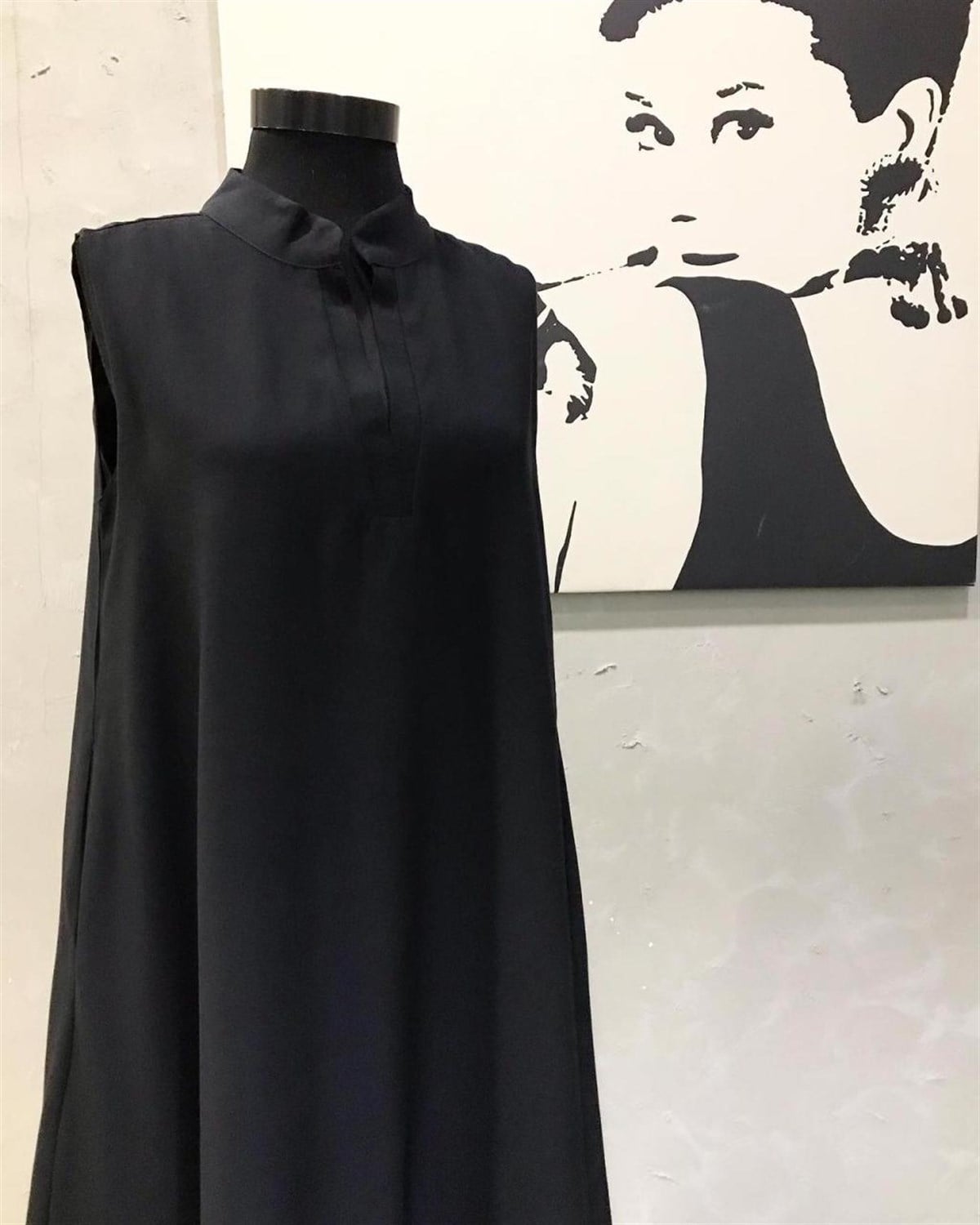 Coton Kumaş Komple Astarlı Salaş Model Elbise (SİYAH)