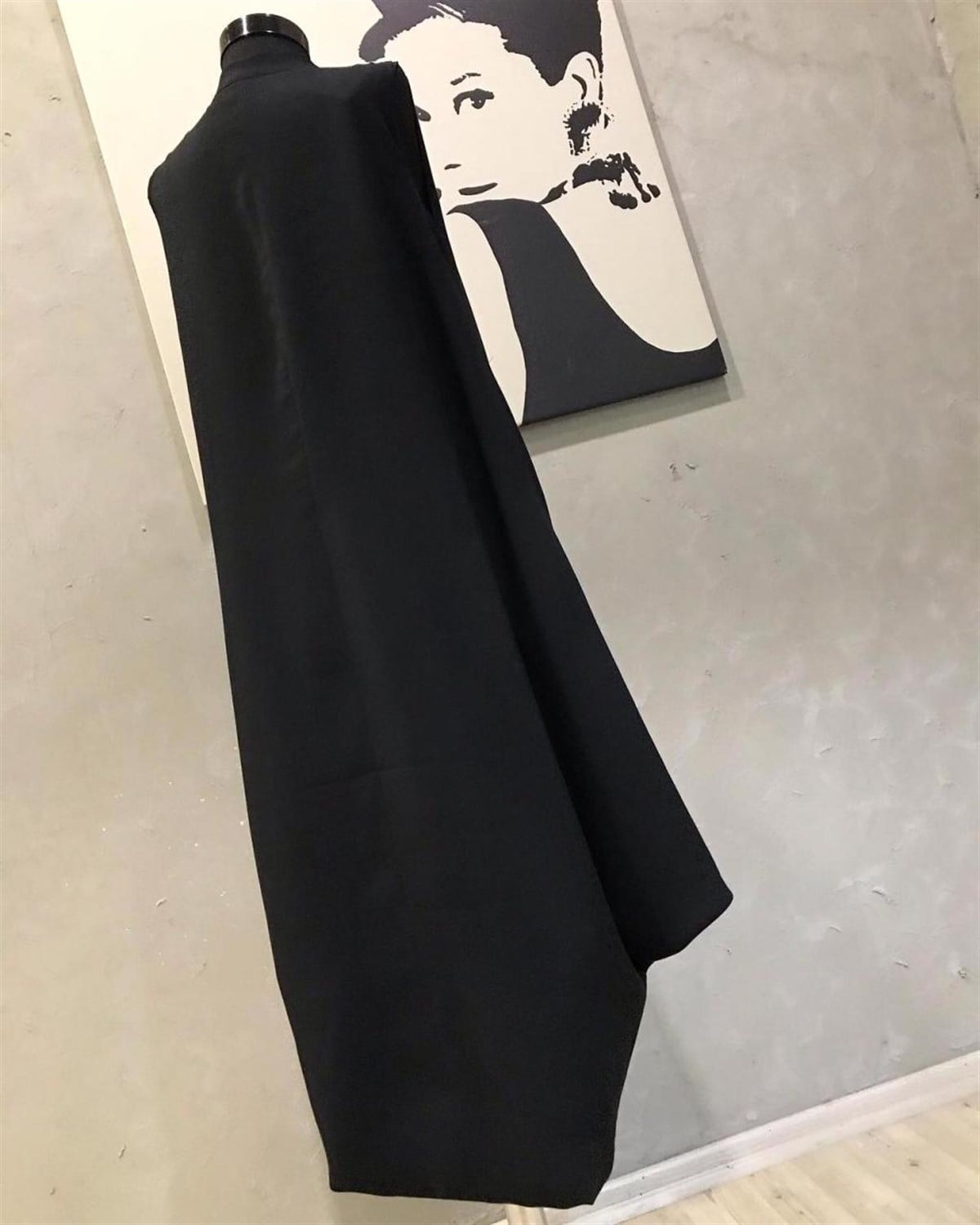 Coton Kumaş Komple Astarlı Salaş Model Elbise (SİYAH)