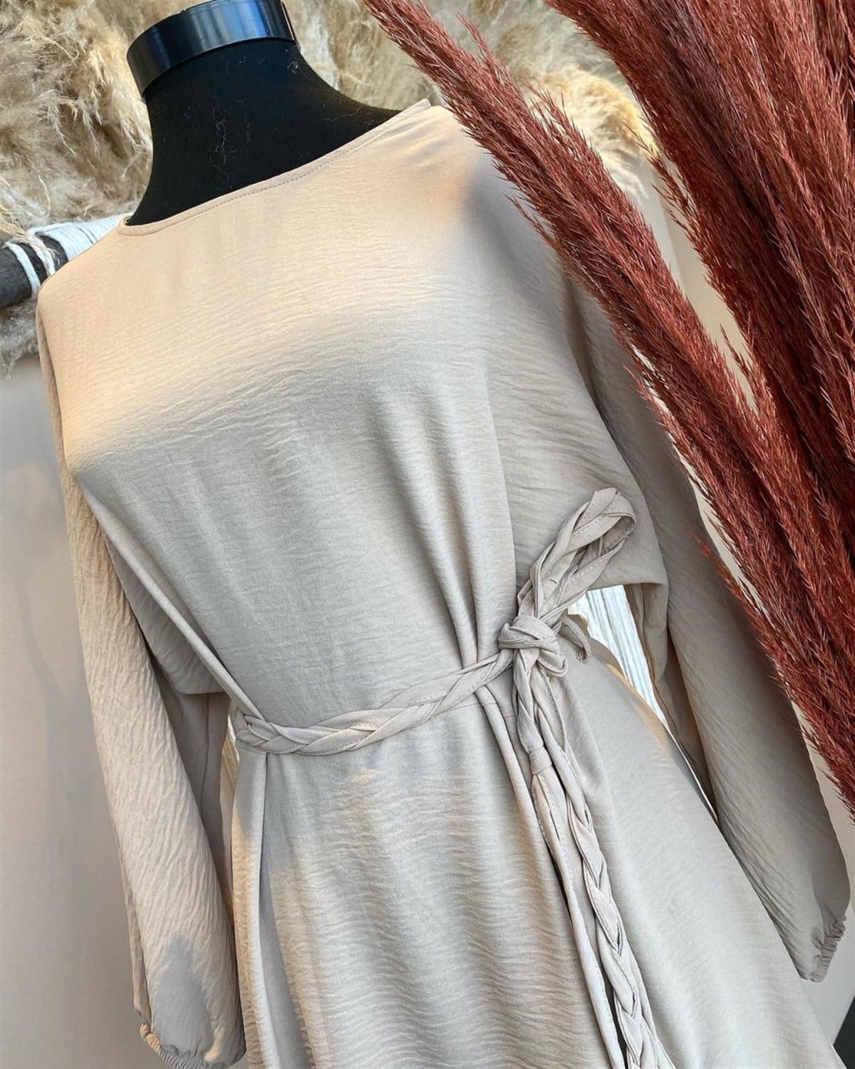 Crep Kumaş Yarasa Kol Elbise (VİZON)