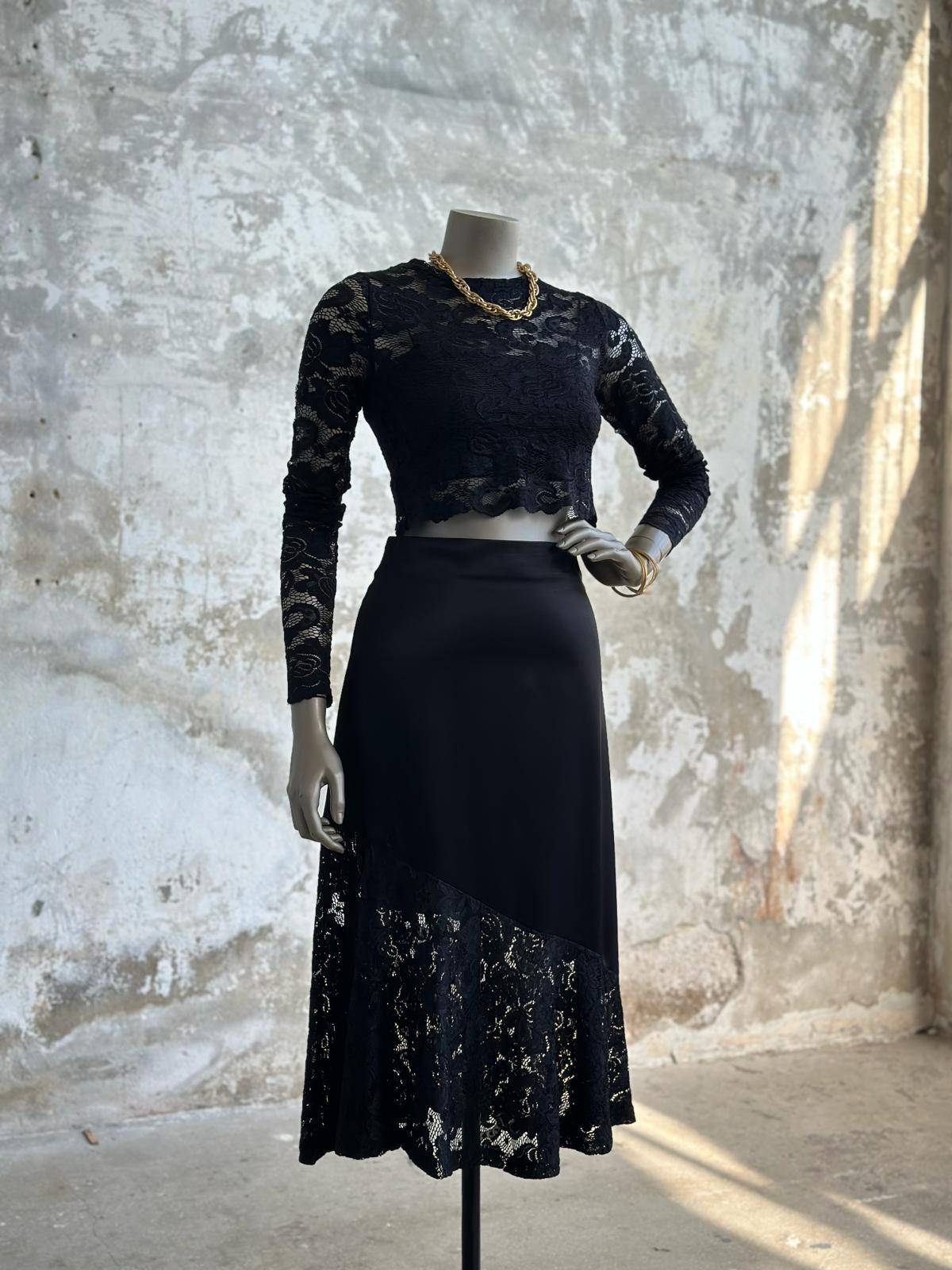 Dantel Crop Bluz (Siyah)