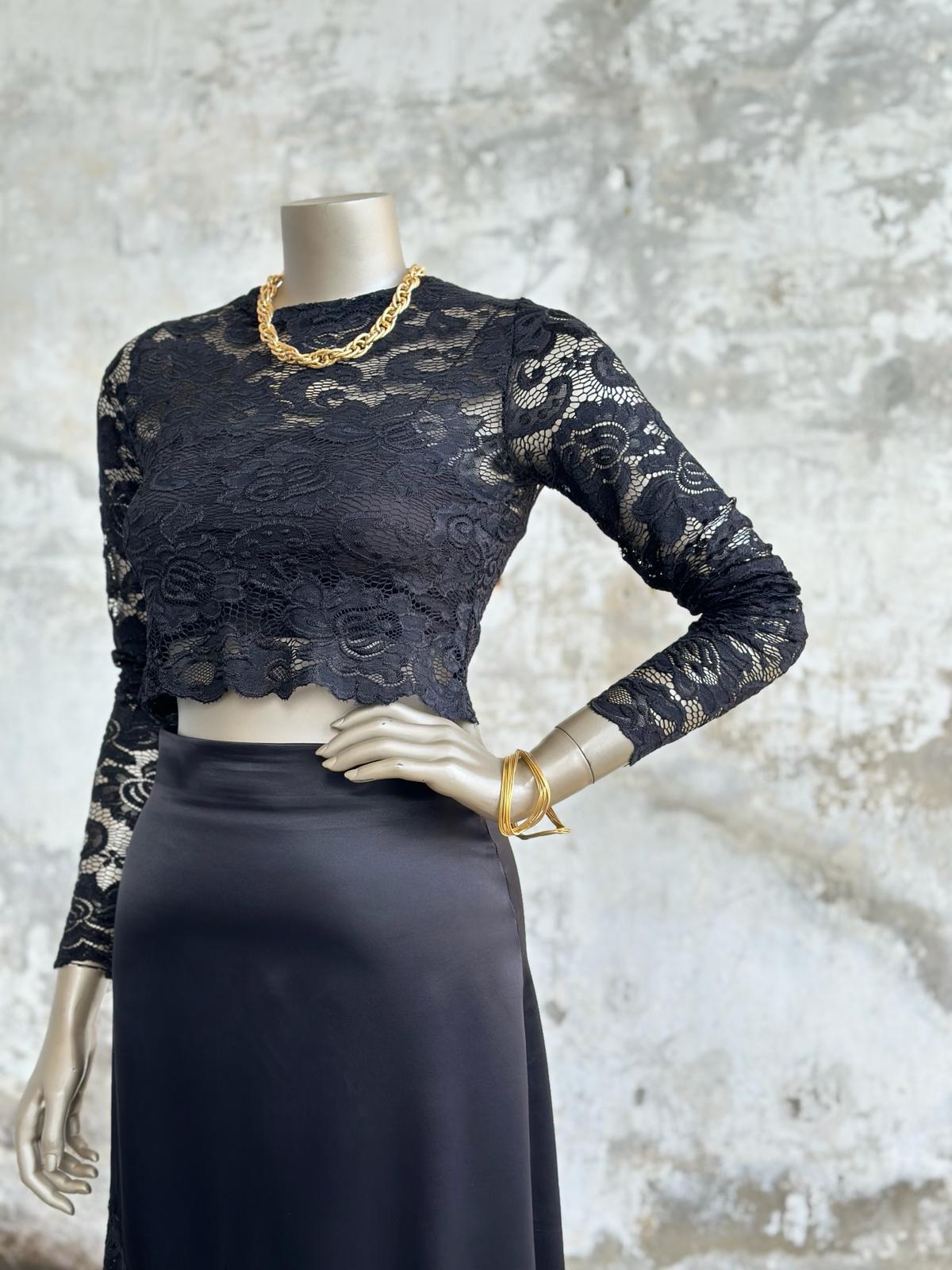 Dantel Crop Bluz (Siyah)