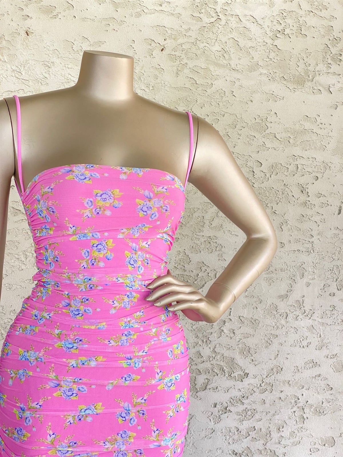 Degajeli Mini Büzgülü Elbise (Pembe)