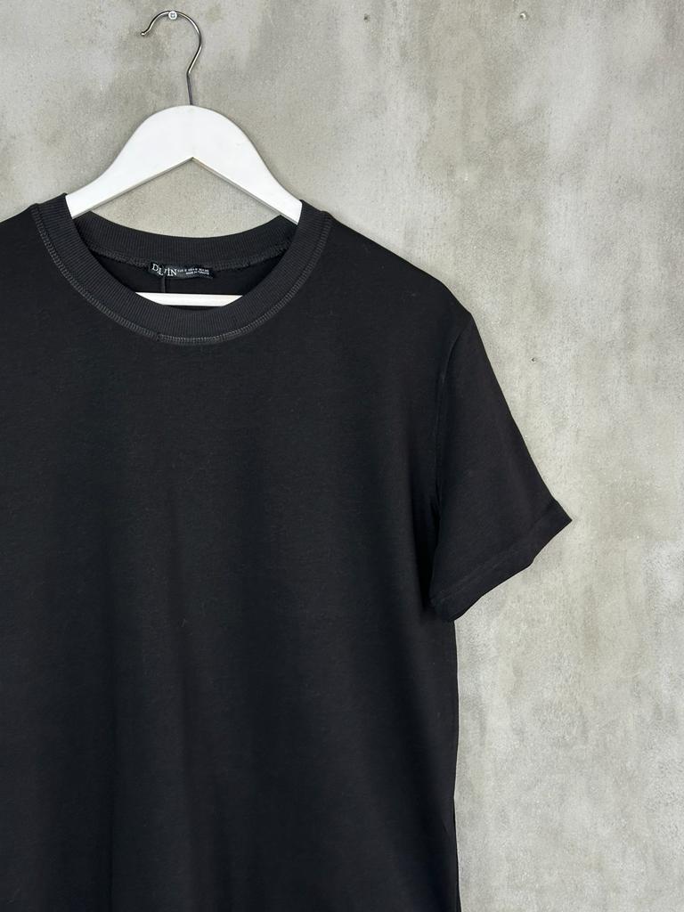 Dekoratif Dikişli Bisiklet Yaka Tshirt (Siyah)