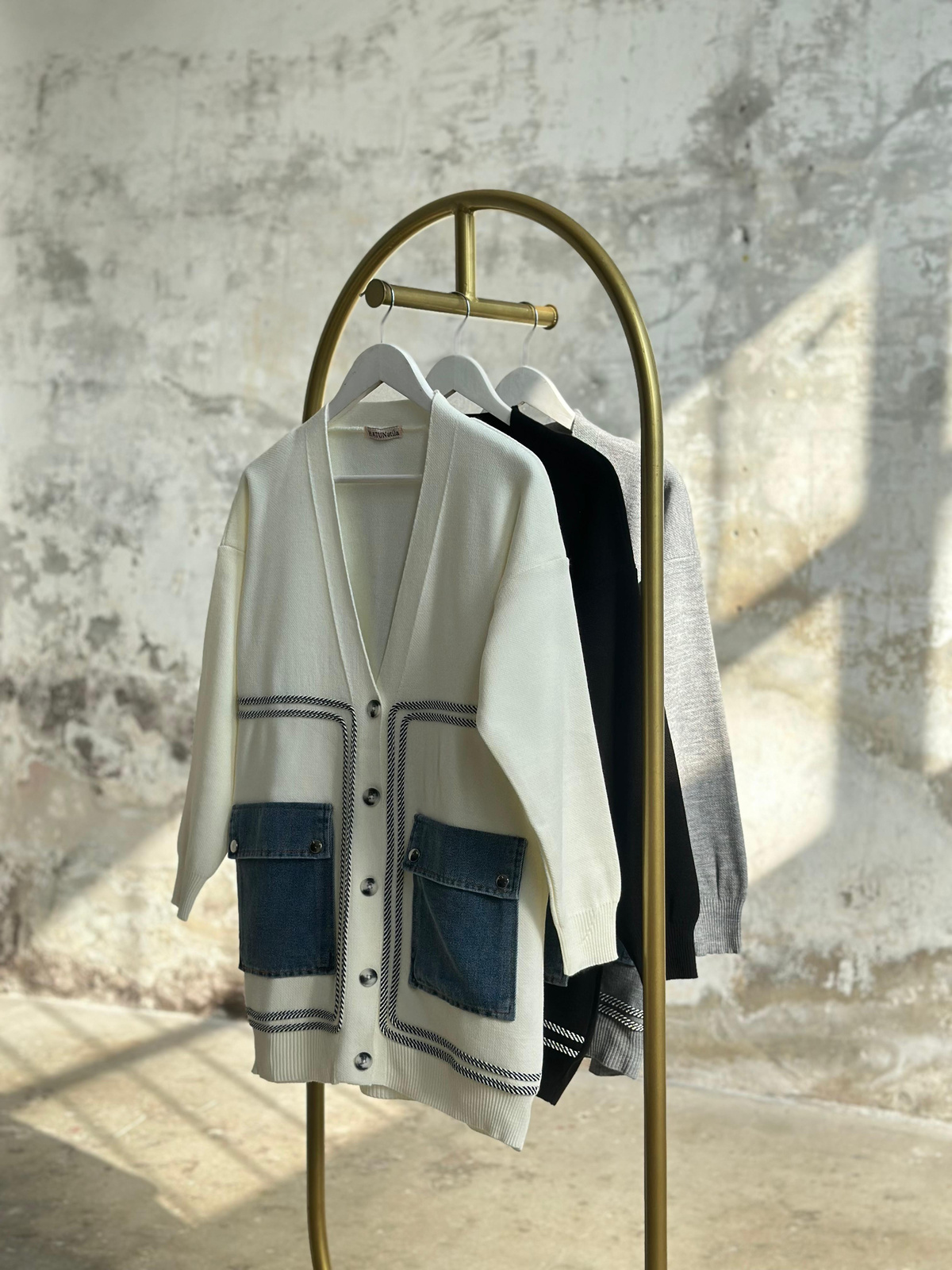 Denim Cep Detaylı Hırka (Ekru)