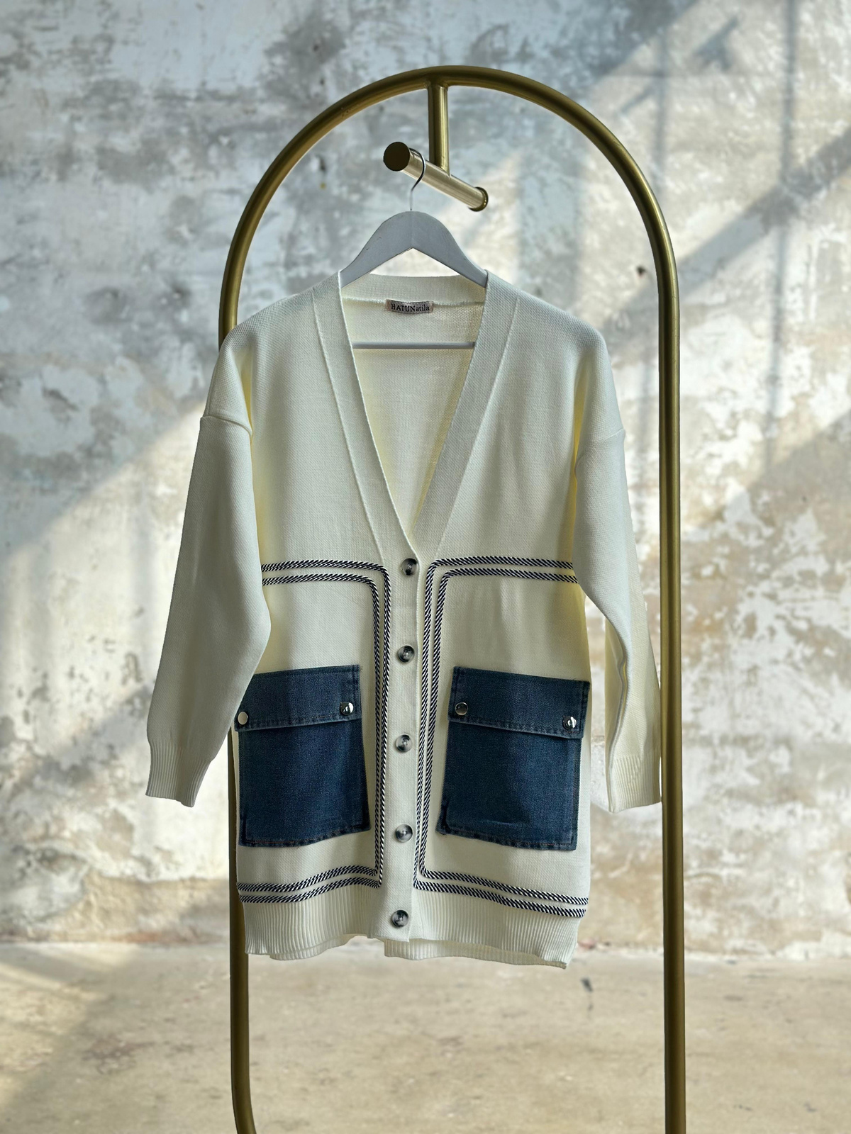 Denim Cep Detaylı Hırka (Ekru)