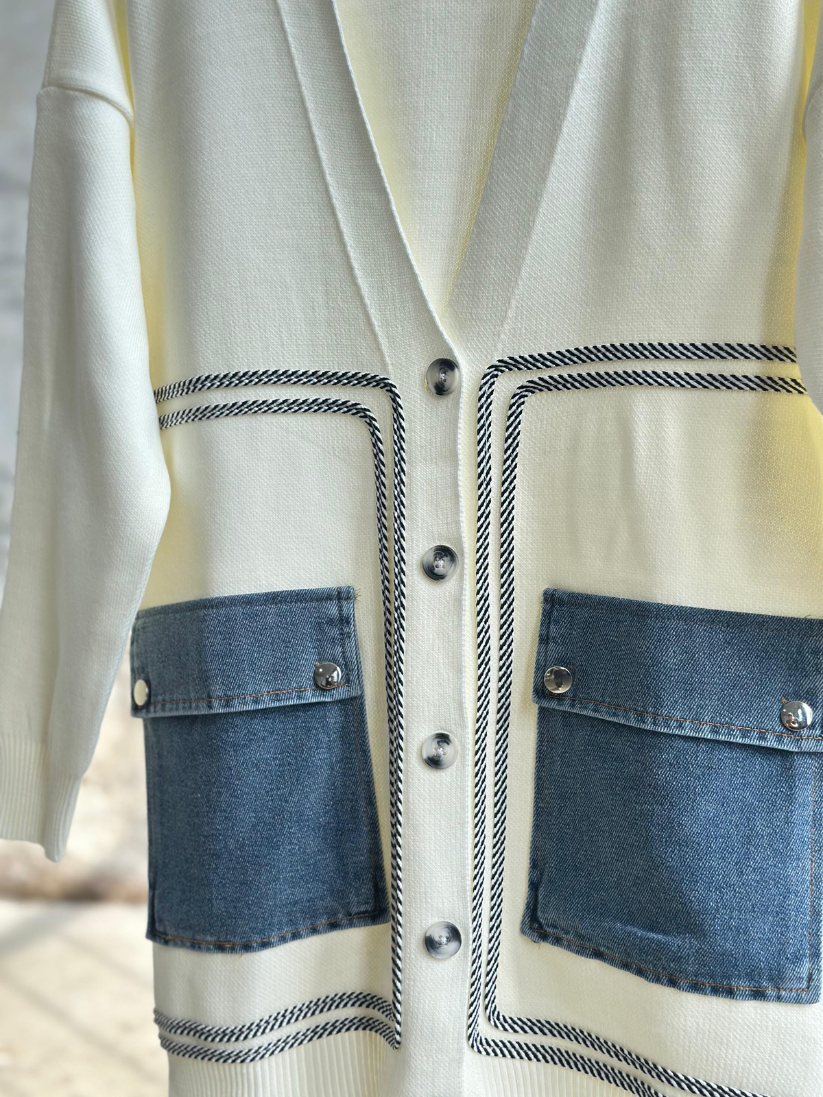 Denim Cep Detaylı Hırka (Ekru)