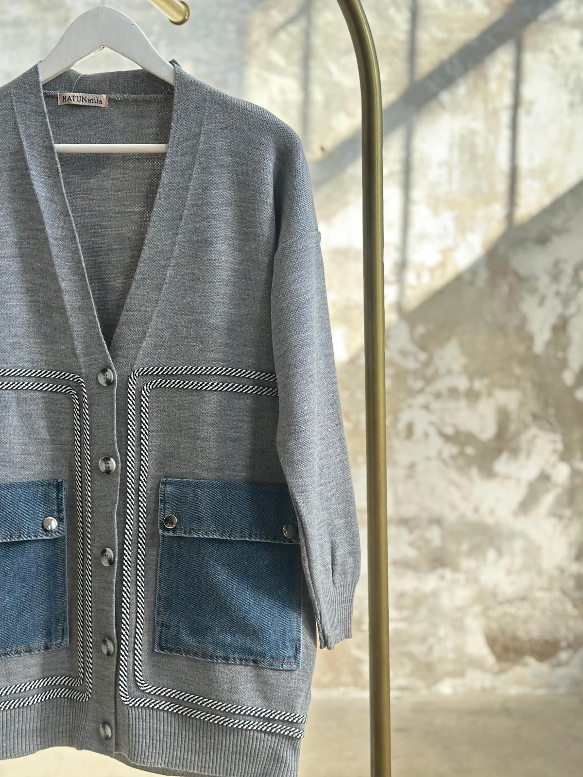 Denim Cep Detaylı Hırka (Gri)