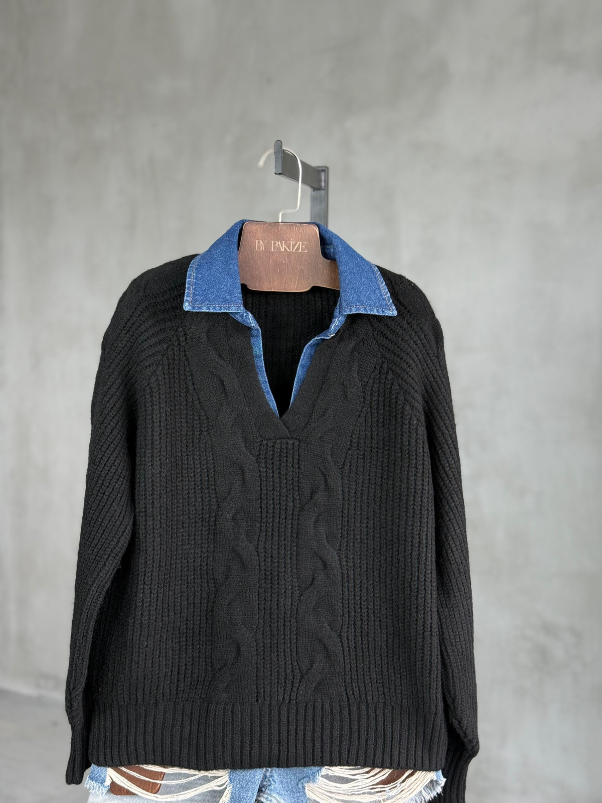 Denim Yakalı Saç Örgü Yumoş Kazak (Mavi) 
