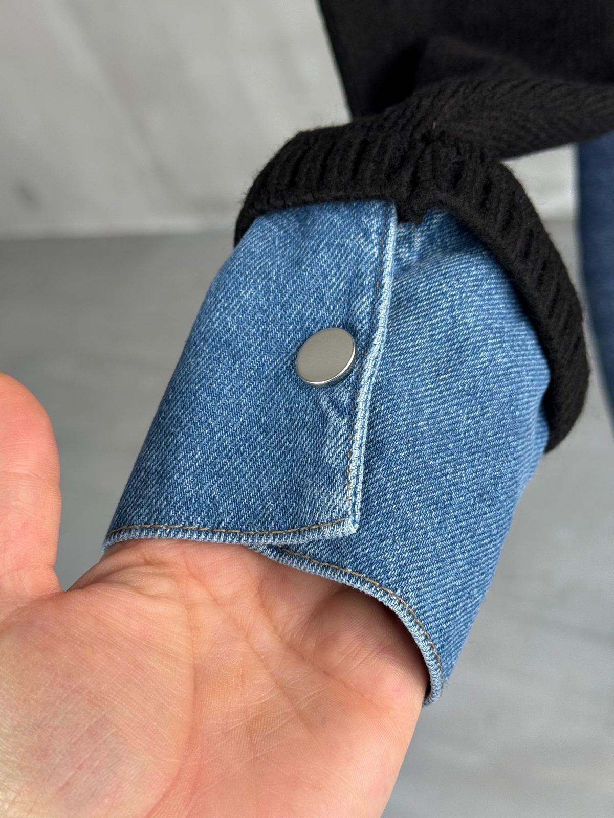 Denim Yakalı Yumoş Kazak (Mavi)