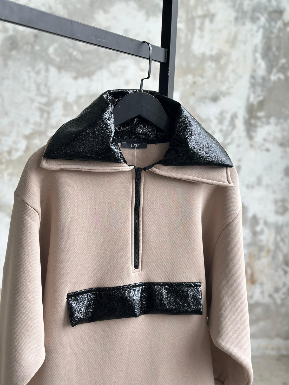 Deri Detaylı Yarım Fermuarlı Tunik Sweat (Bej)