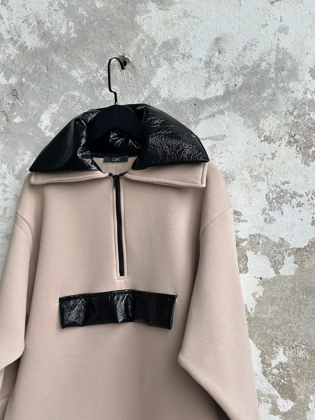 Deri Detaylı Yarım Fermuarlı Tunik Sweat (Bej)