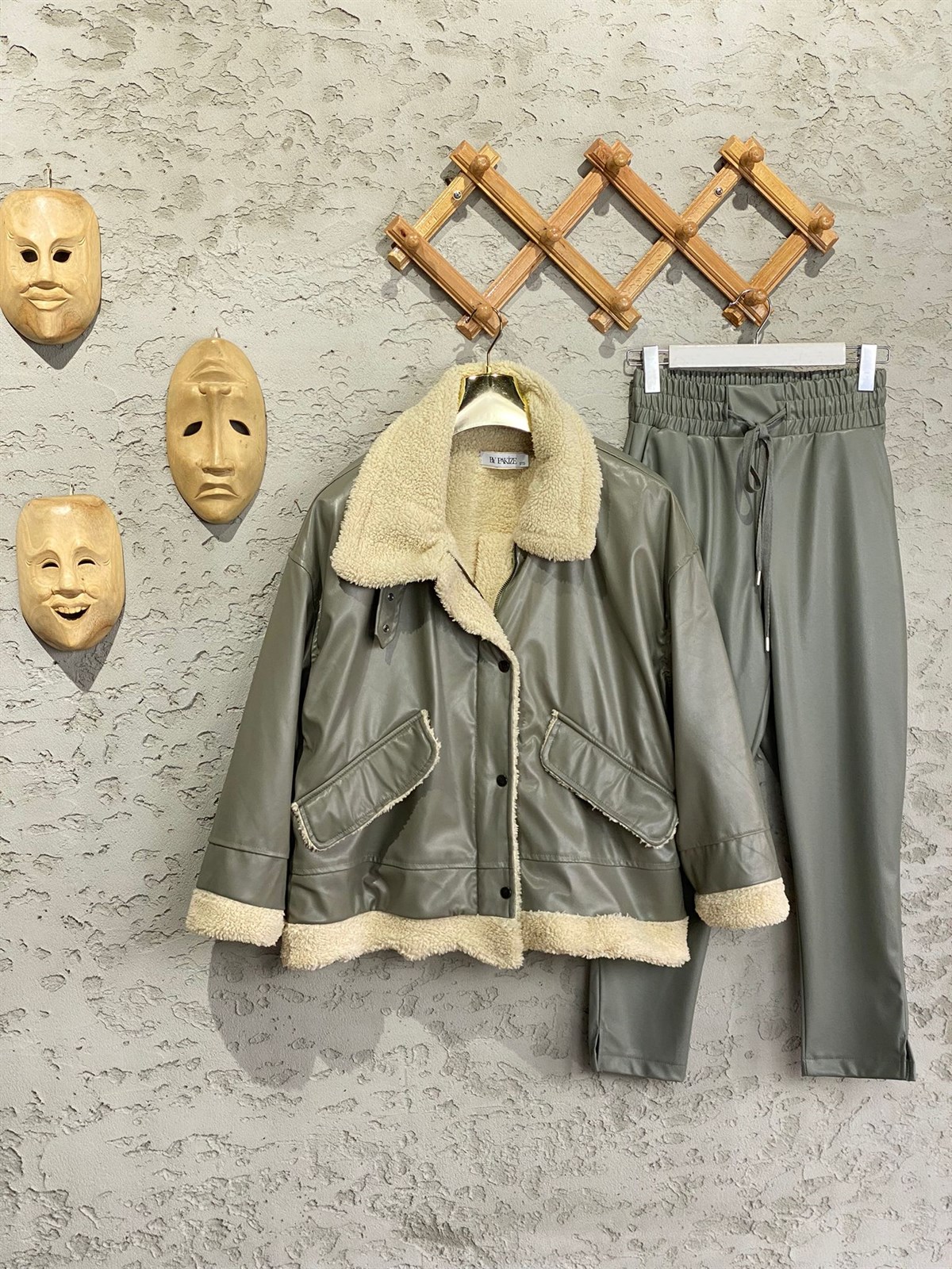 Deri Joger Model Pantolon (Mint Yeşili)