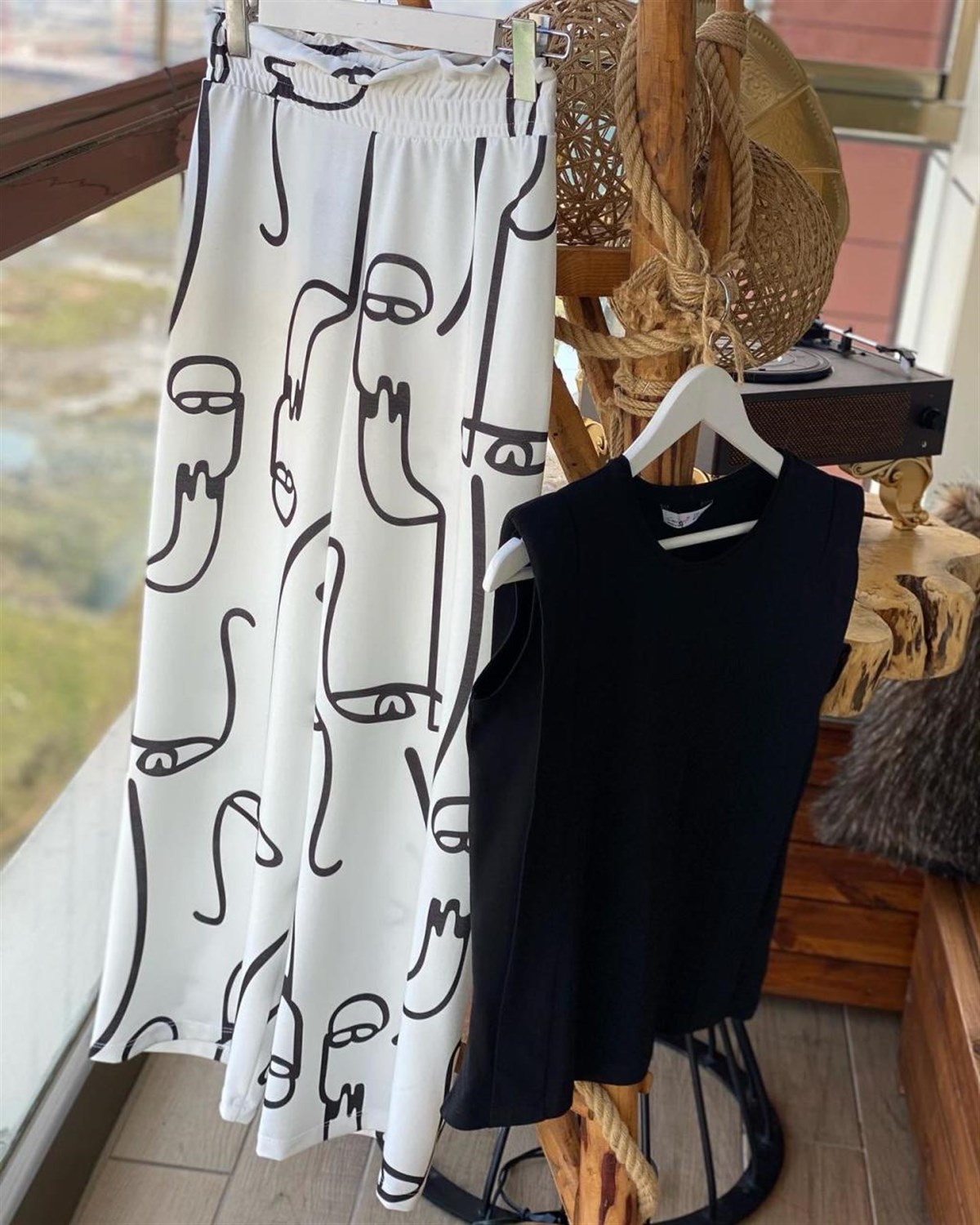 Desenli Bol Paça Pantolon (BEYAZ)