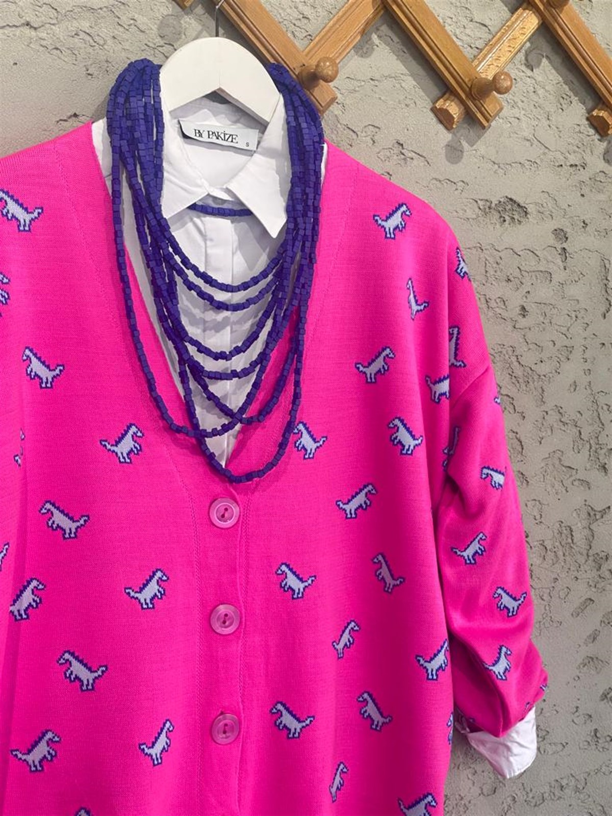 Dinazor Desenli Oversize Hırka (Pembe)