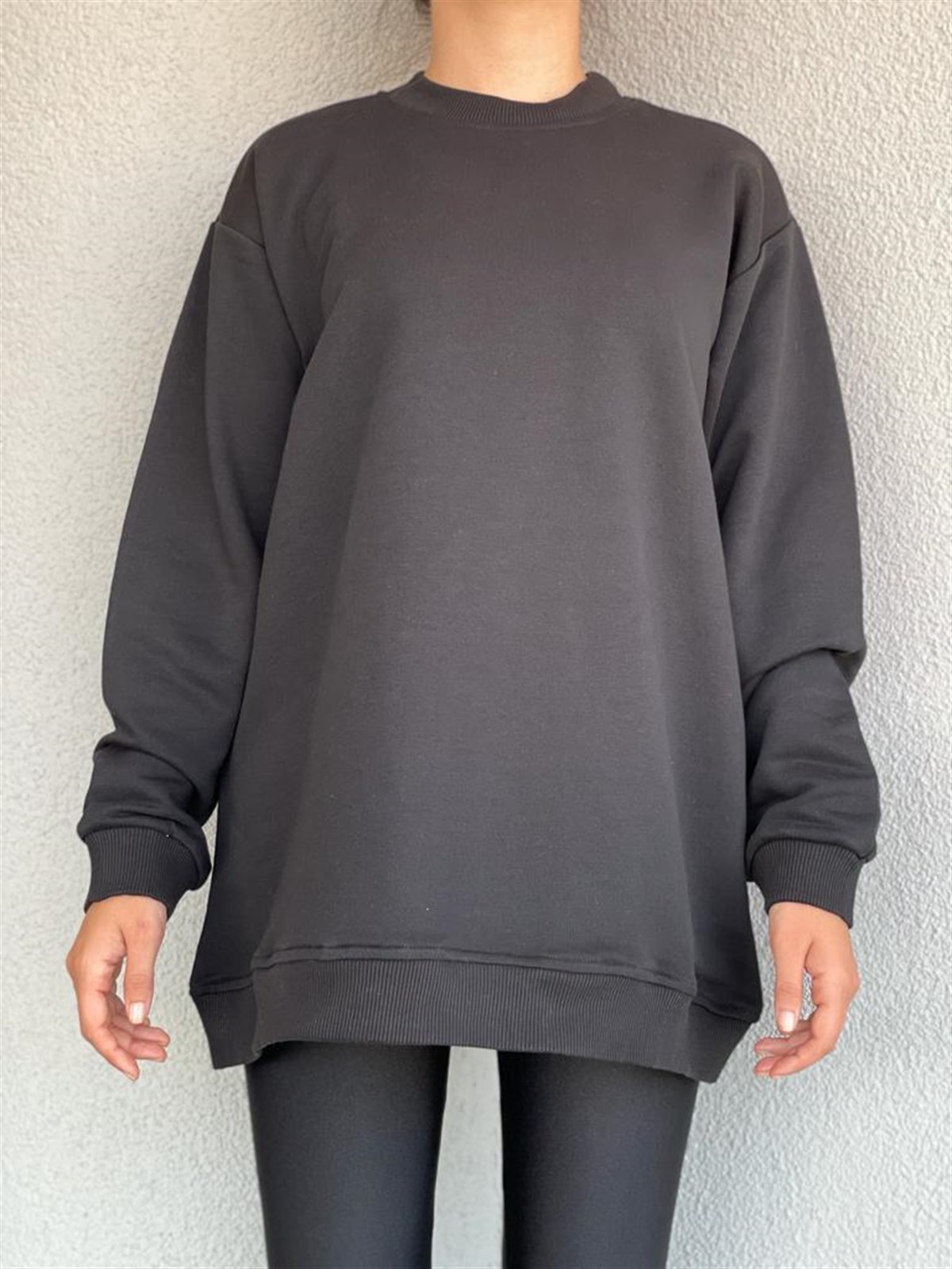 Eteği Lastikli Oversize Sweat (Siyah)