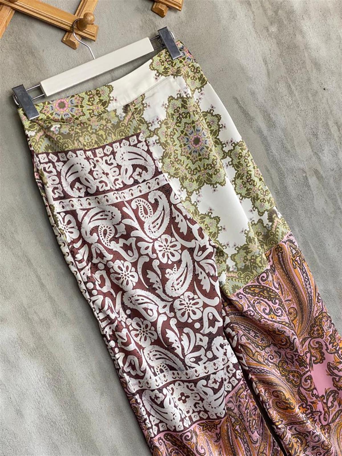 Etnik Desen Saten Kumaş Bol Pantolon (Karışık Renk)