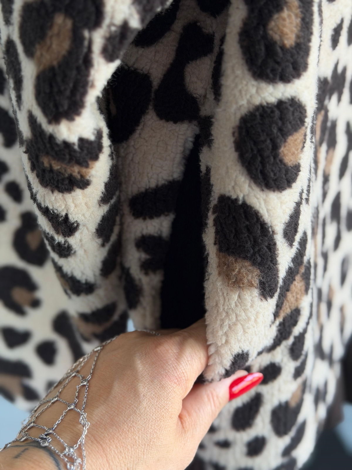 Fermuarlı Leopar Desenli Peluş Teddy Cepli Ceket (Kahve)  