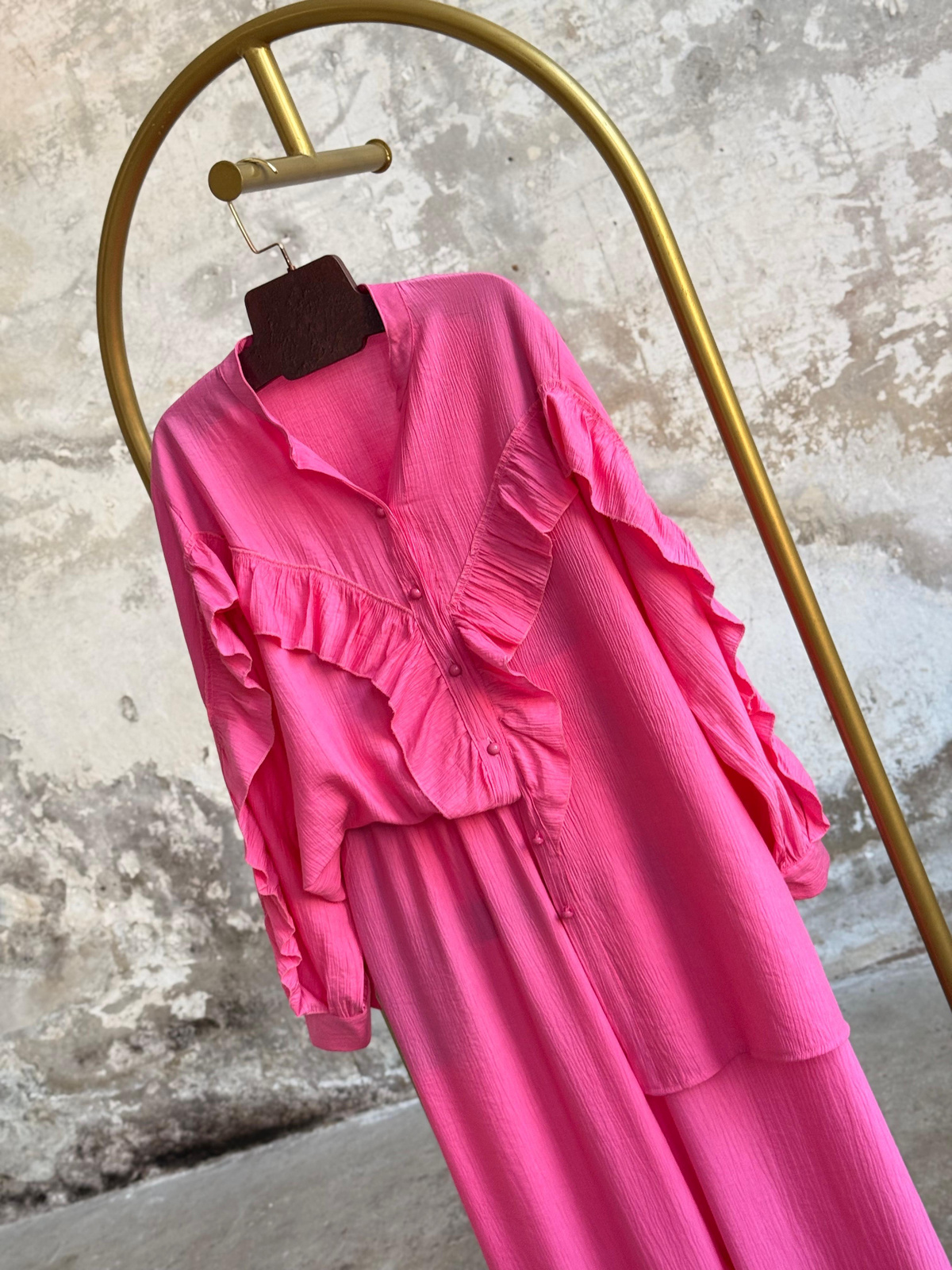 Fırfır Detaylı Gofre Kumaş Takım (Pembe)