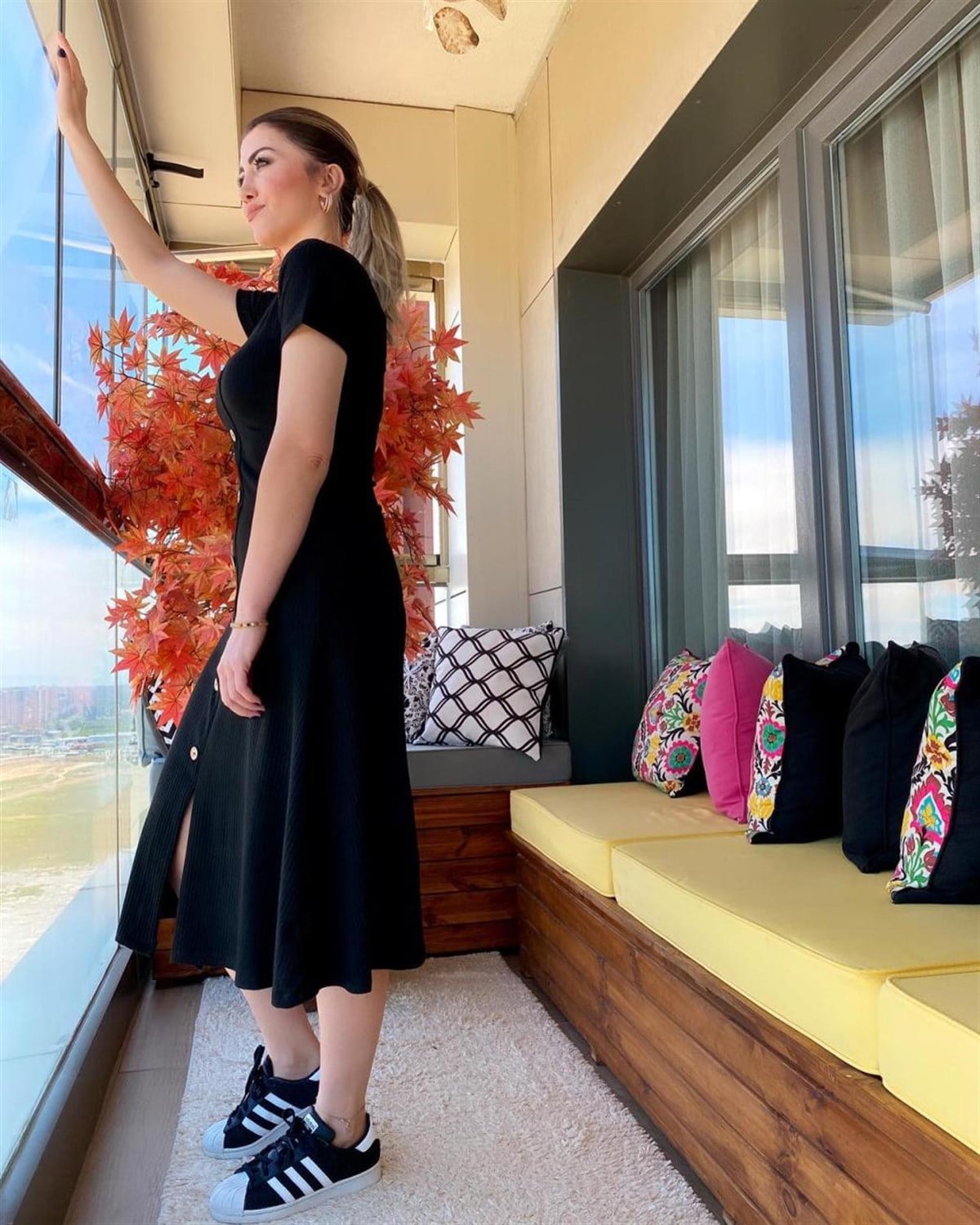 Fitilli Çan Model Likralı Kumaş Elbise (SİYAH)