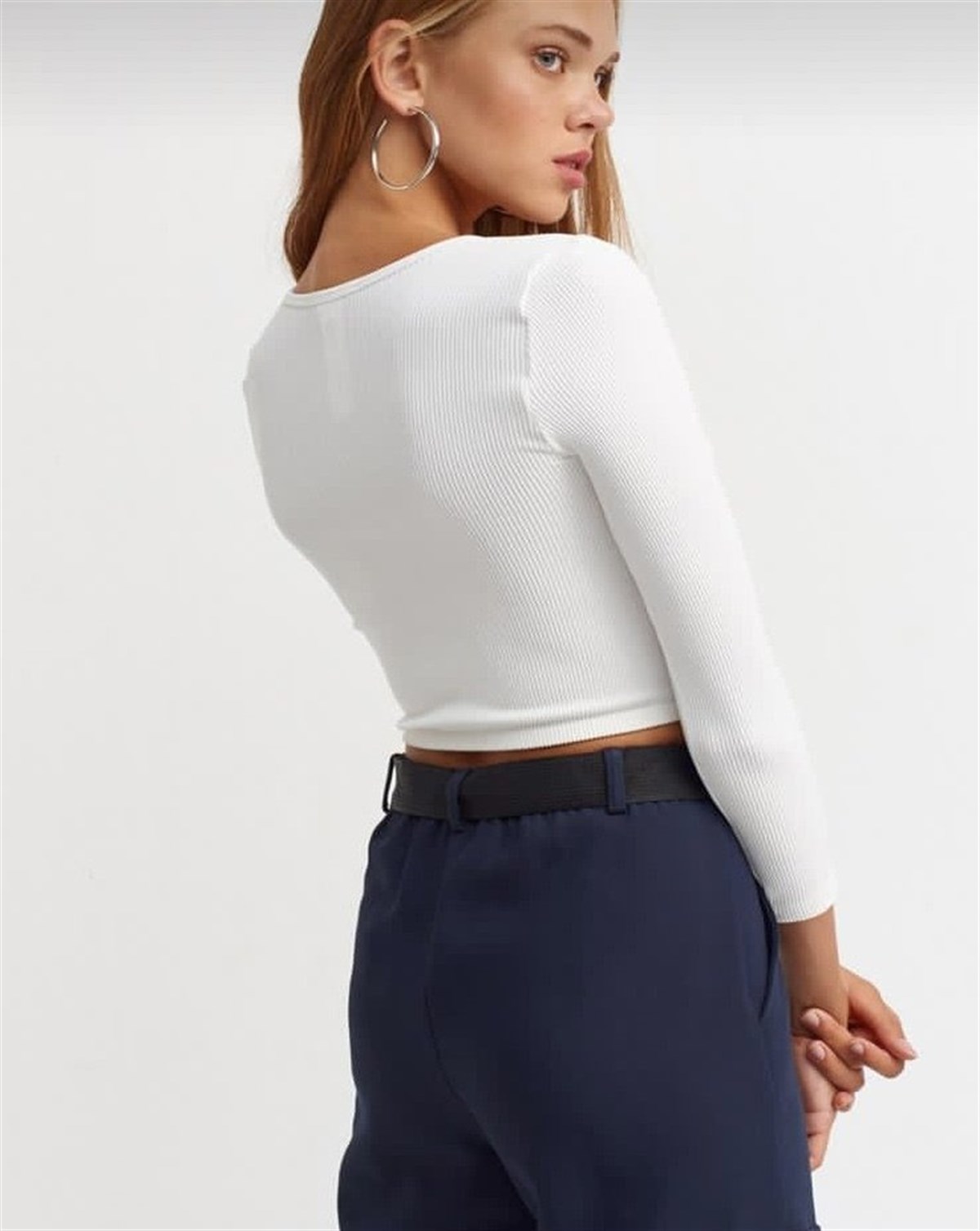 Fitilli Kalın Likralı Kısa Crop (Beyaz)