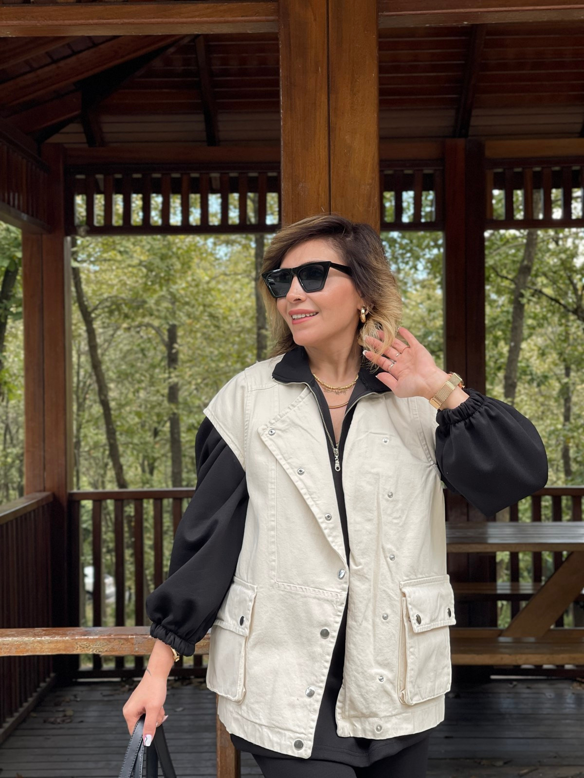 Gabardin Çıtçıtlı Tasarım Yelek (Ekru)