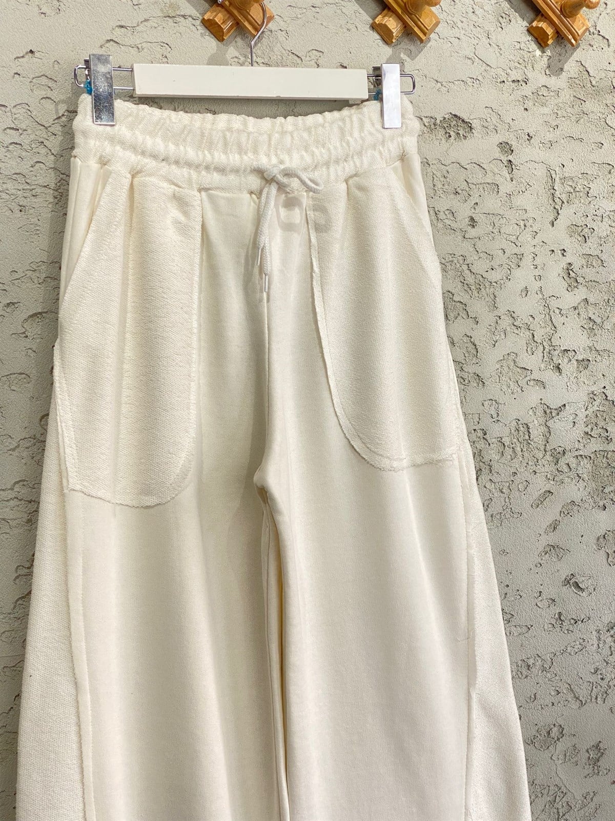 Geniş Paça İkiiplik Sweat Kumaş Pantolon (Beyaz)