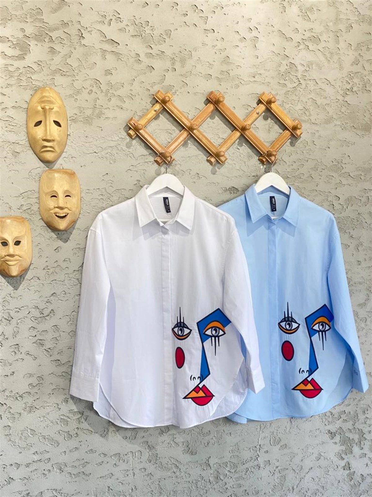Geometrik Yüz Tasarım Detay Gömlek (Beyaz)