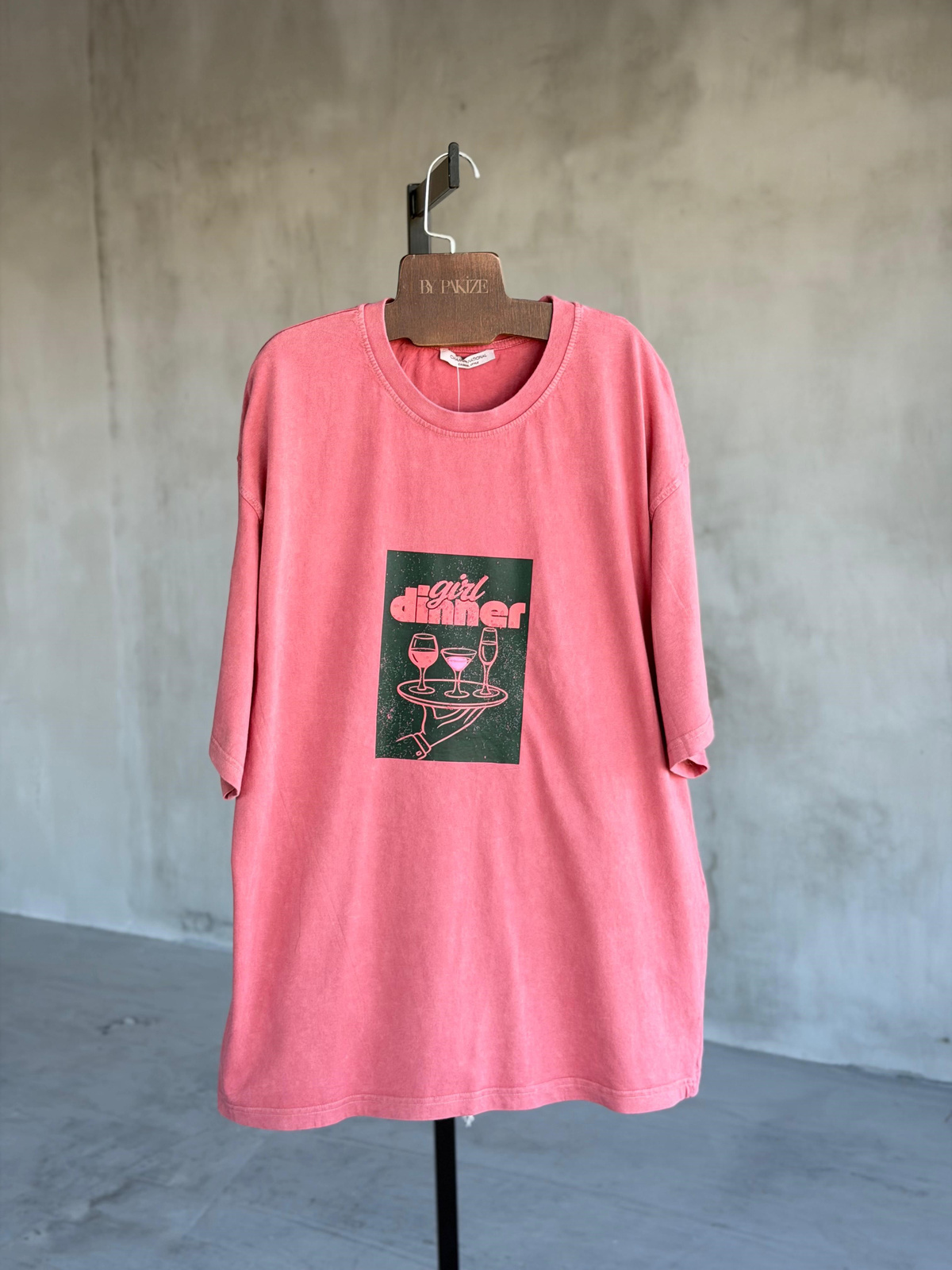 Girl Dinner Yazı Baskılı Oversize Tişört (Kiremit)