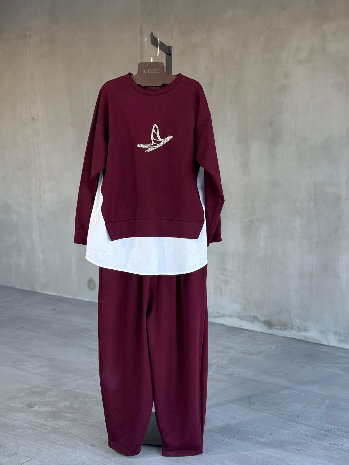 Gömlek Detay Taş İşçilikli OYS Kumaş Takım  (Bordo)  
