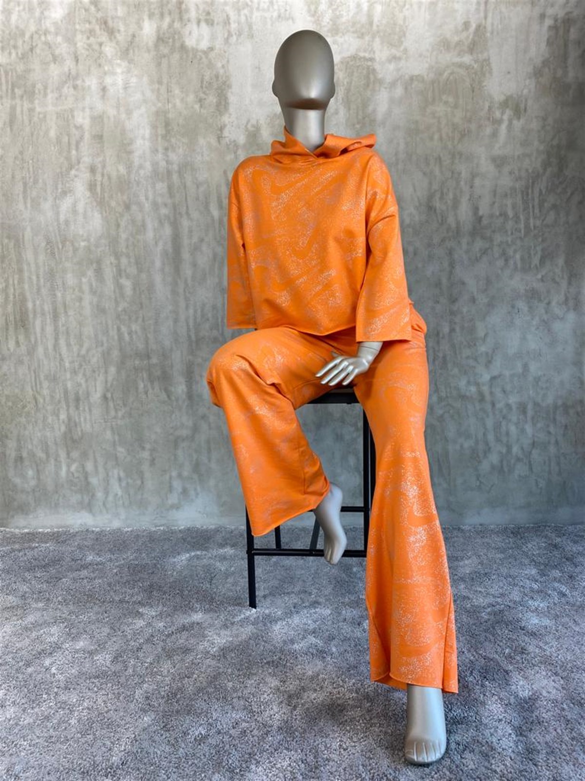Gümüş Baskılı Takım (Oranj)