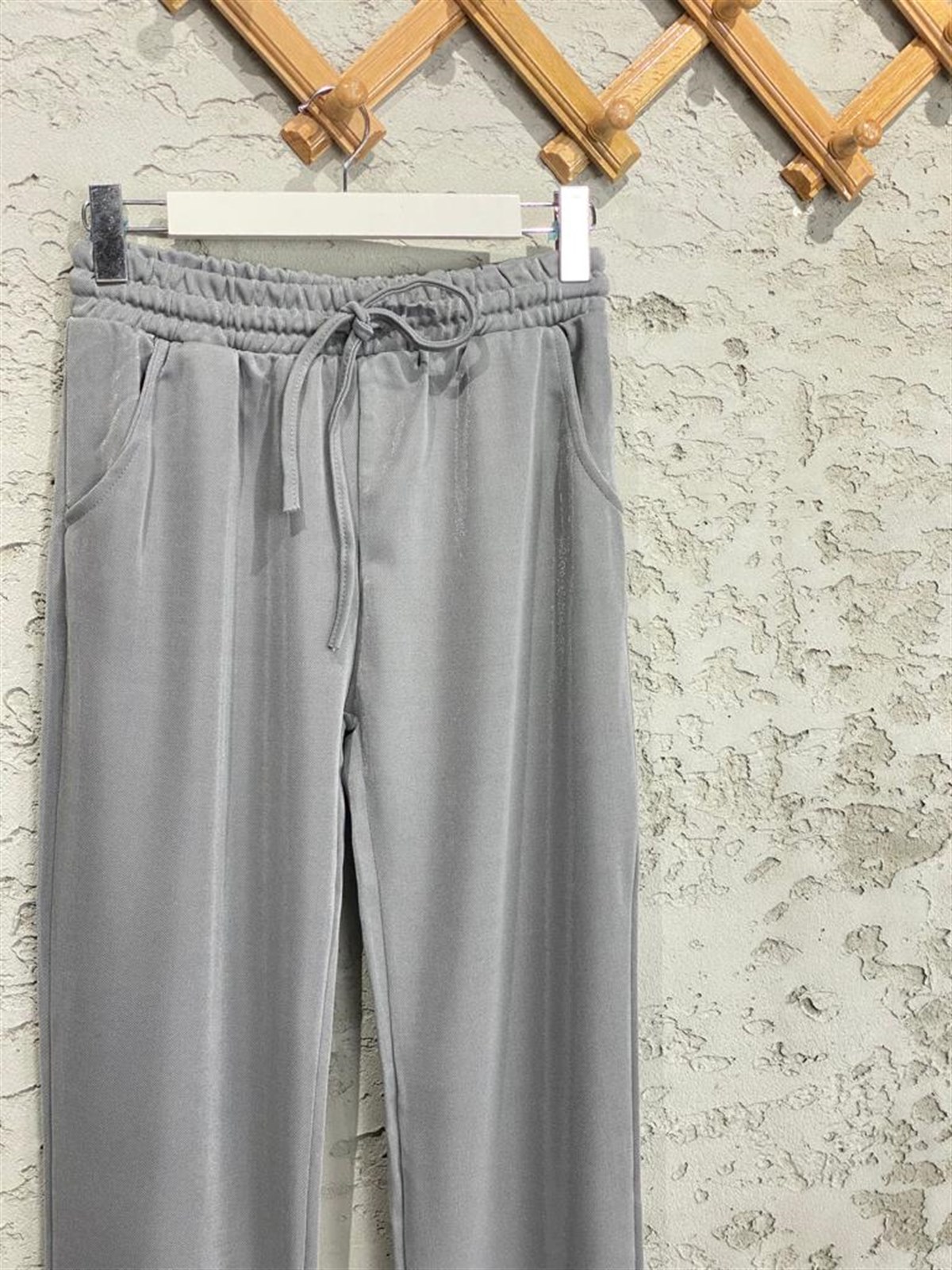 Hafif Simli Yüksek Bel Eşofman Pantolon (Gri)