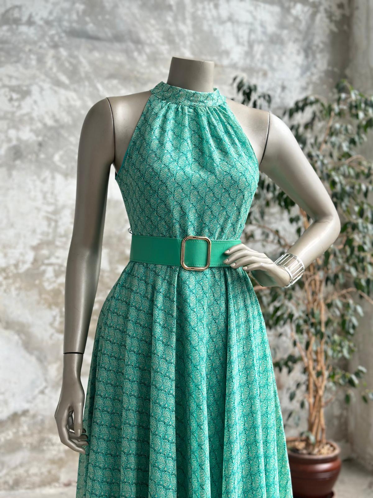 Halter Yaka Kemerli Şifon Elbise (Yeşil)
