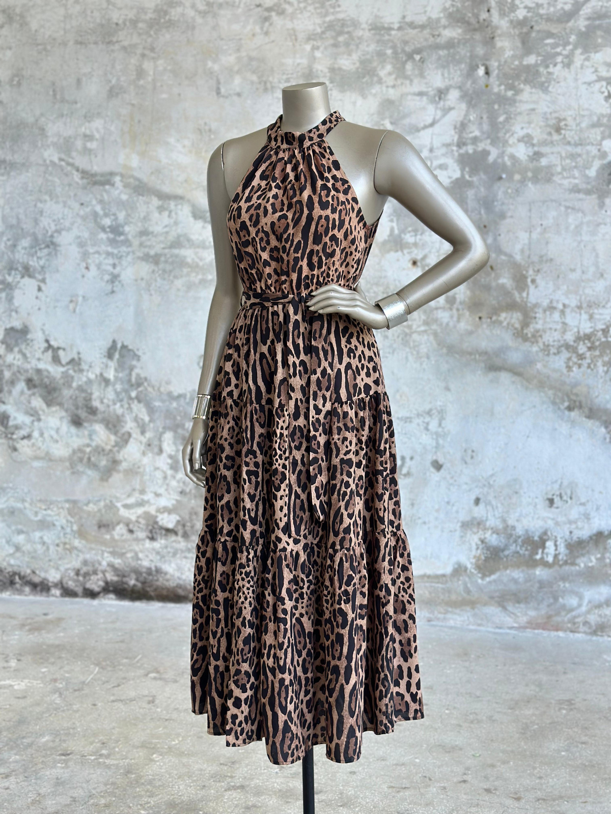 Halter Yaka Leopar Desen Belden Lastikli Elbise (Koyu Kahve)