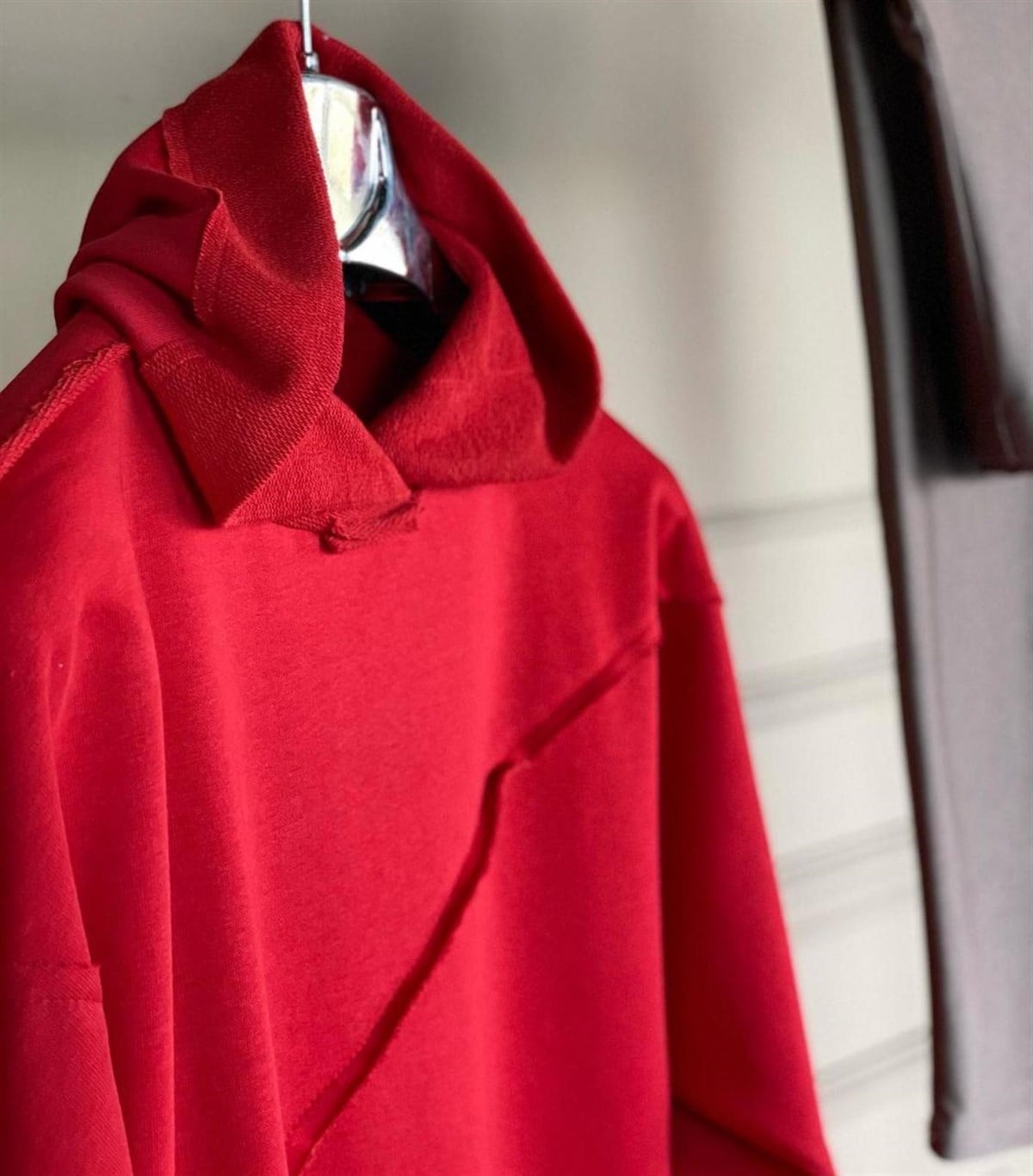 İkiiplik Kumaş Kapşonlu Sweatshirt (KIRMIZI)