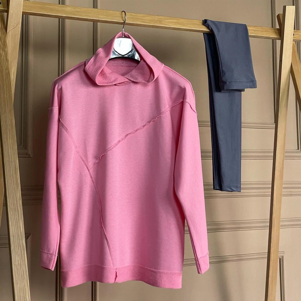İkiiplik Kumaş Kapşonlu Sweatshirt (pembe)