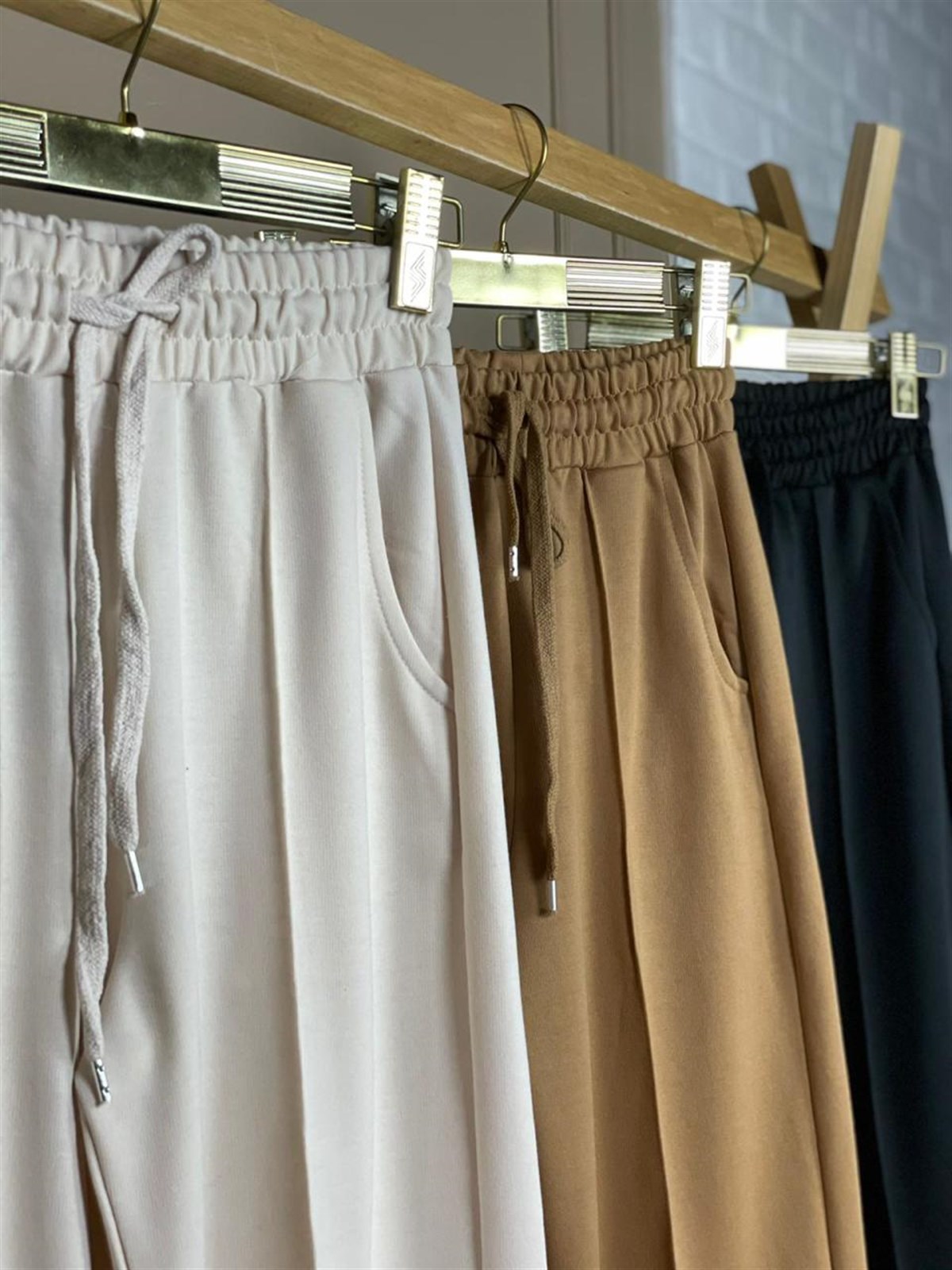 İkiiplik Sweat Kumaş Önden Dikiş Detaylı Pantolon  (EKRU)